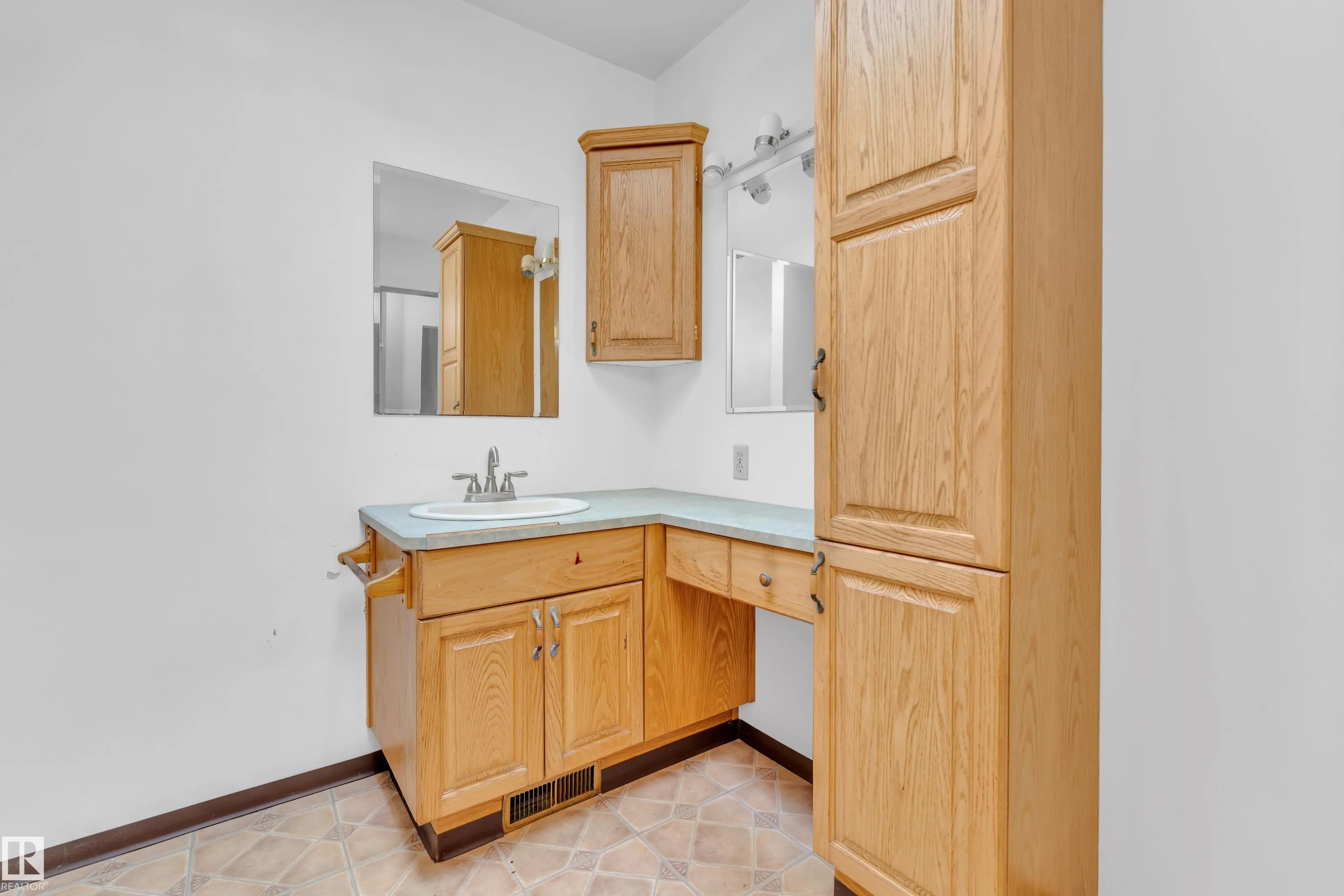 23272 TWP ROAD 522