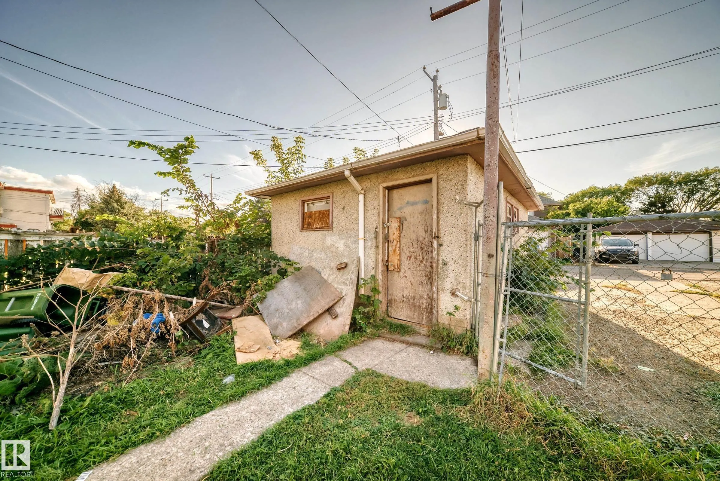 12440 82 Street