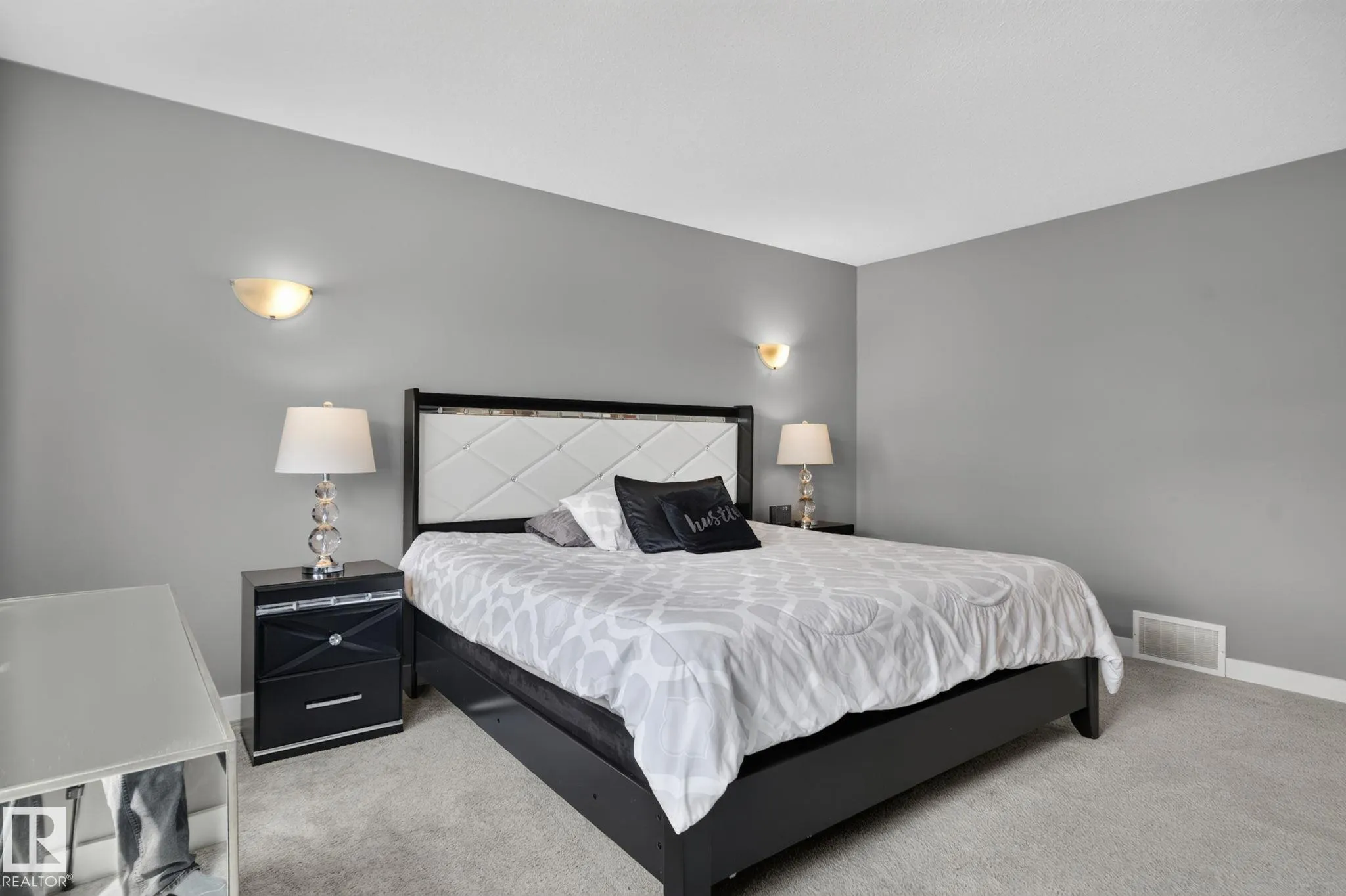 2225 CALHOUN LINK Link