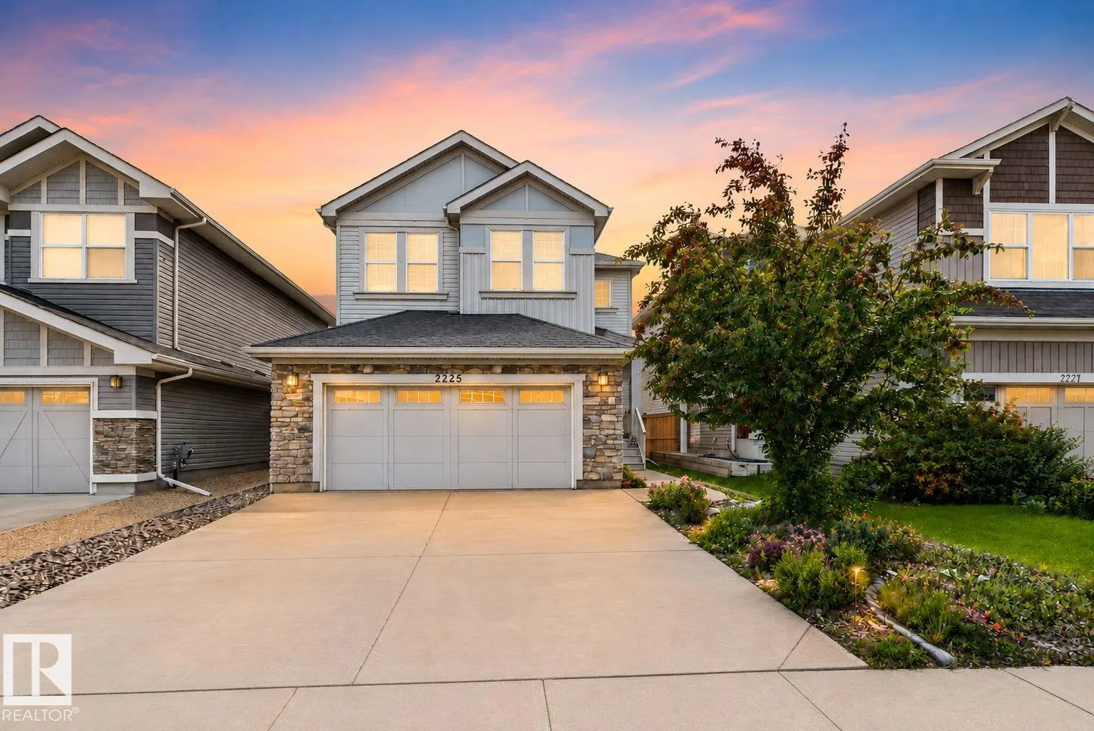 2225 CALHOUN LINK Link