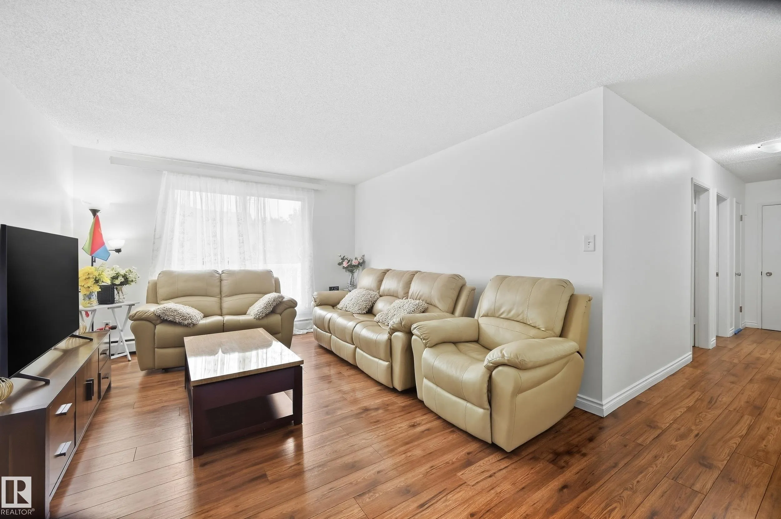 10811 115 Street