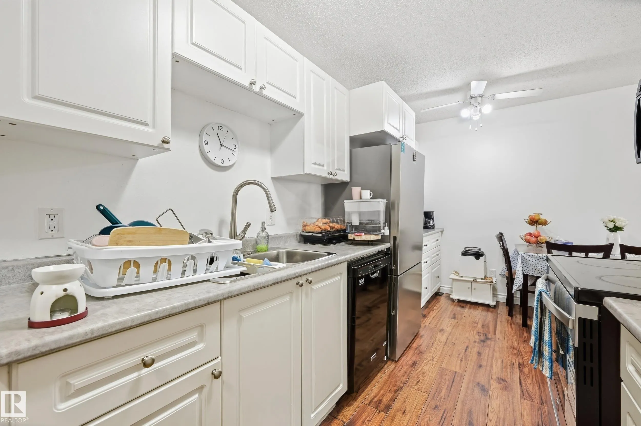 10811 115 Street