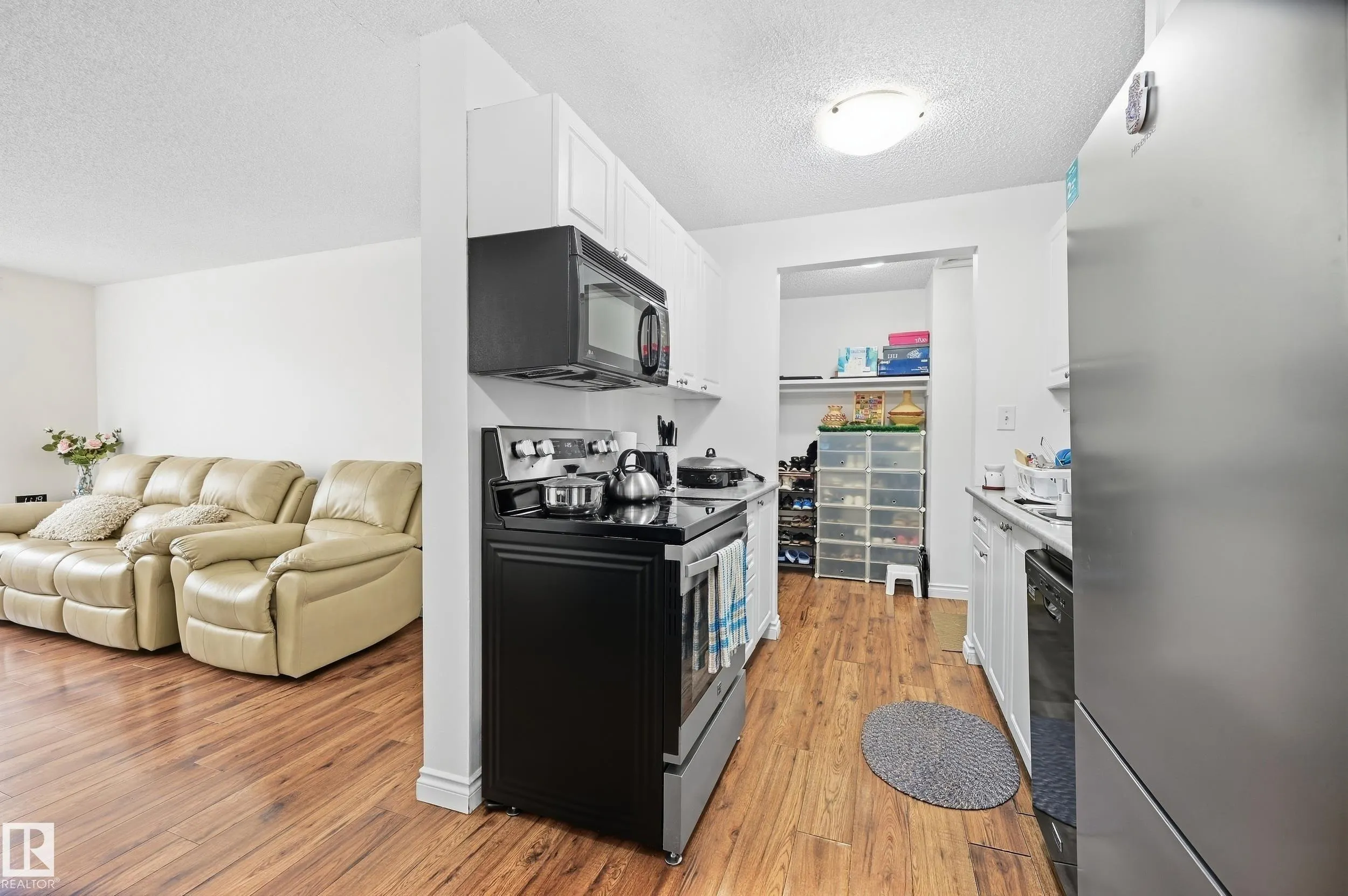 10811 115 Street
