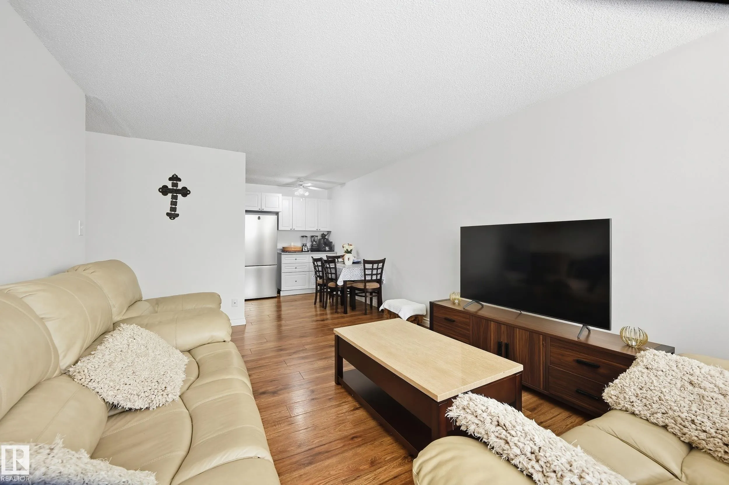 10811 115 Street