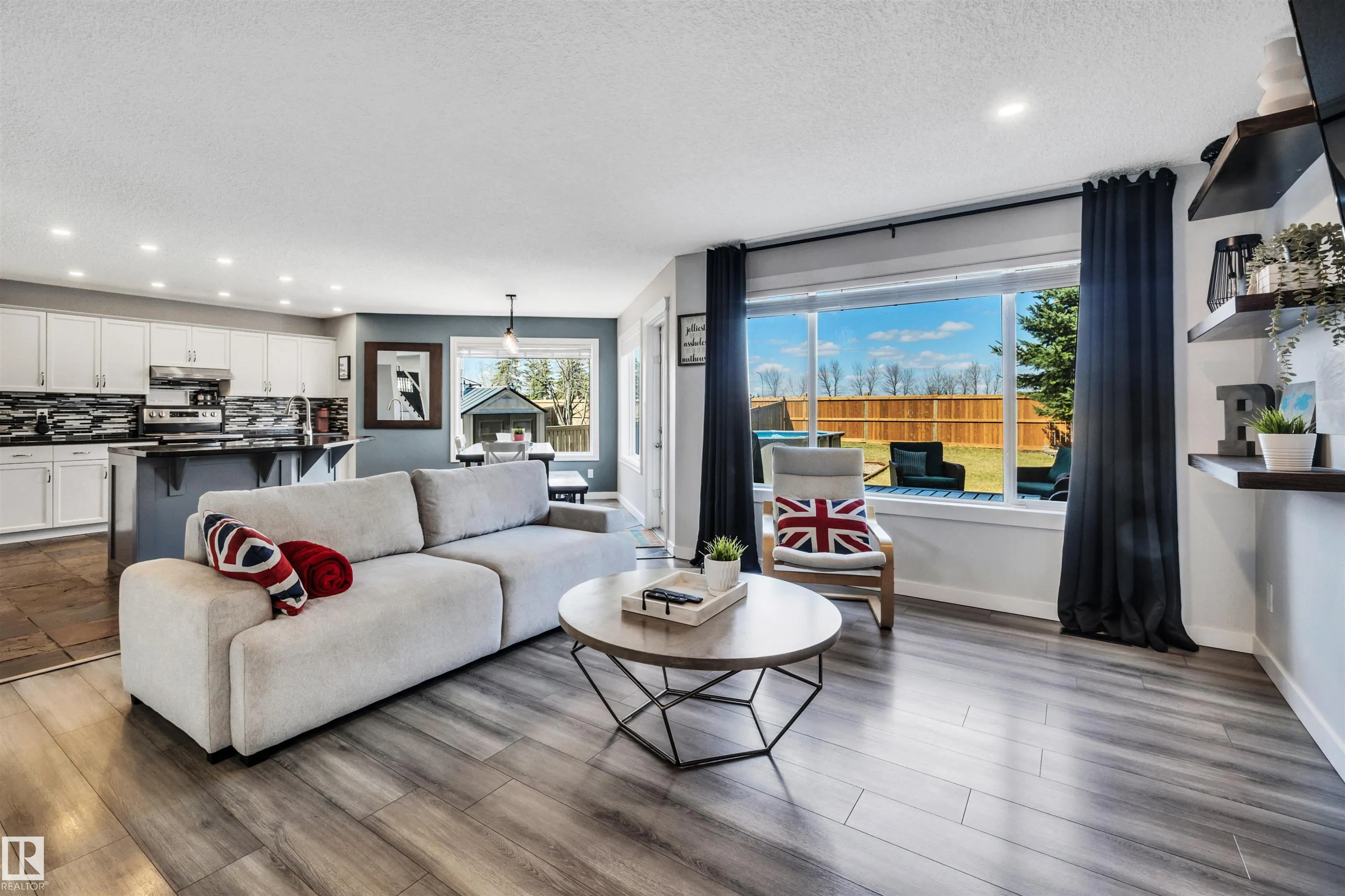 96 Bonin Crescent