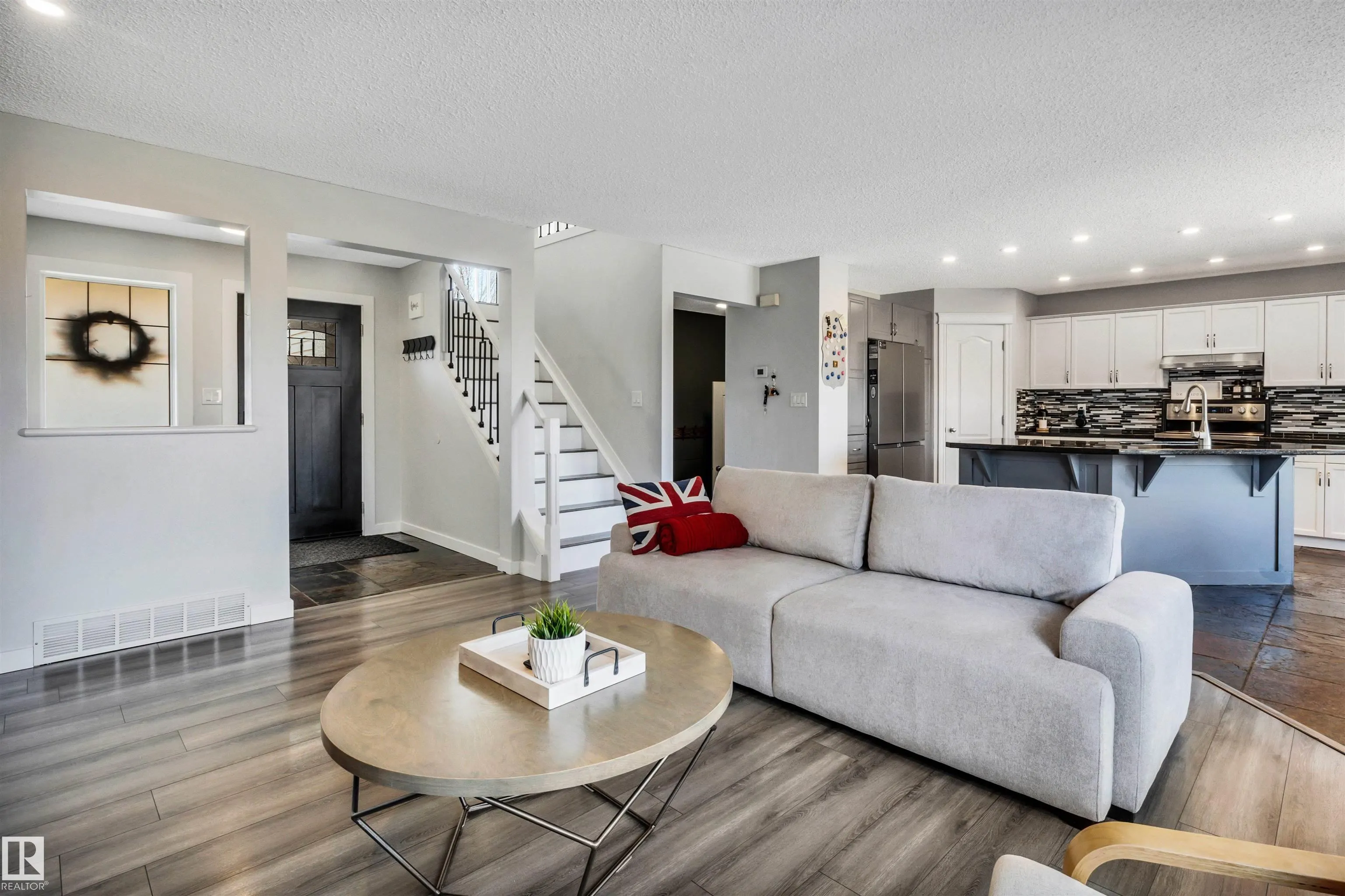 96 Bonin Crescent