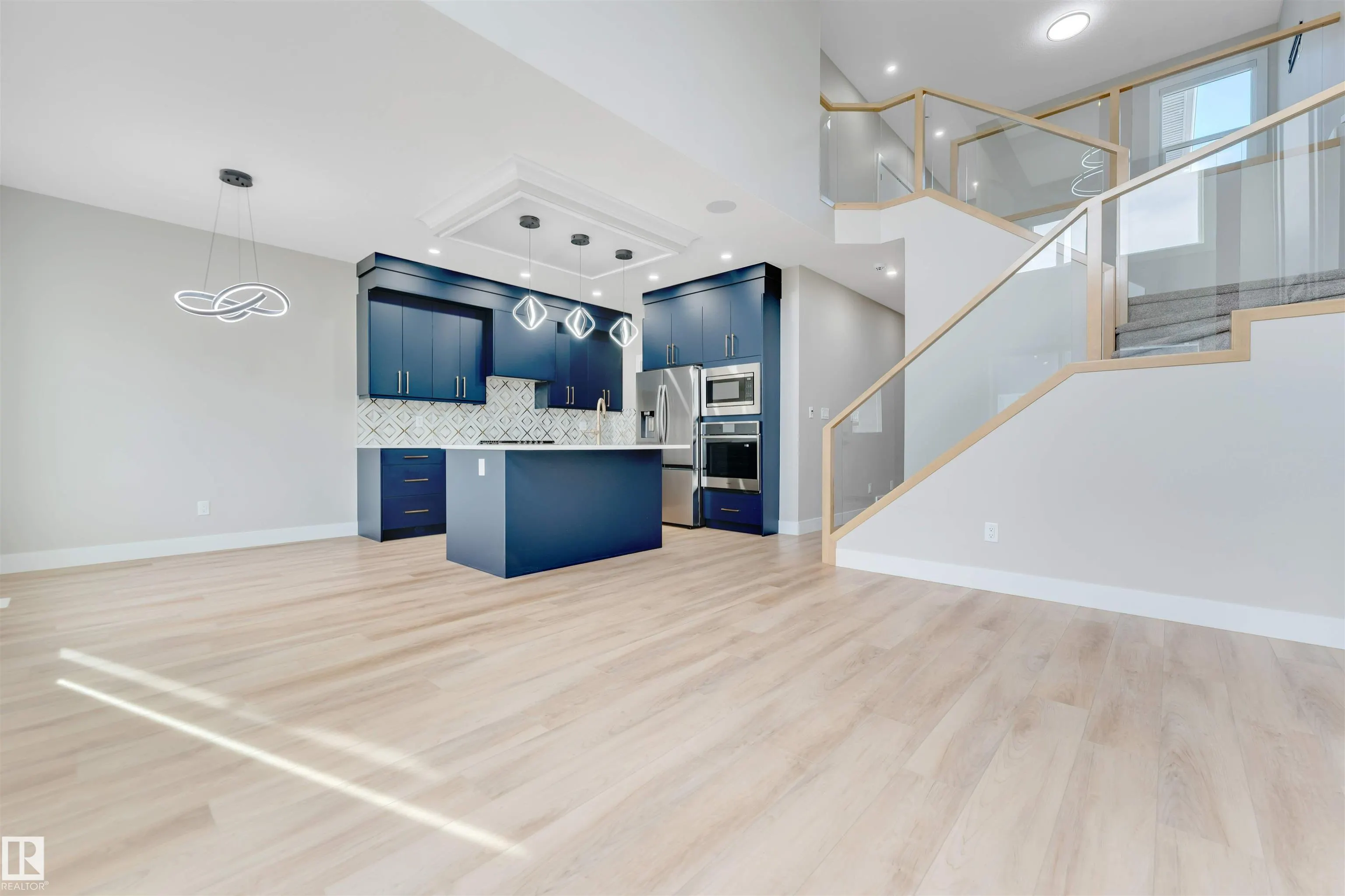 1805 60 Avenue