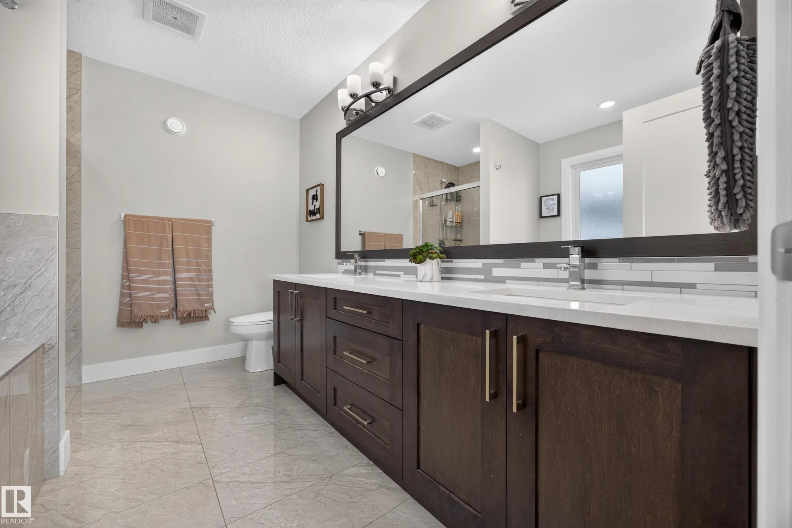 6347 CRAWFORD Link