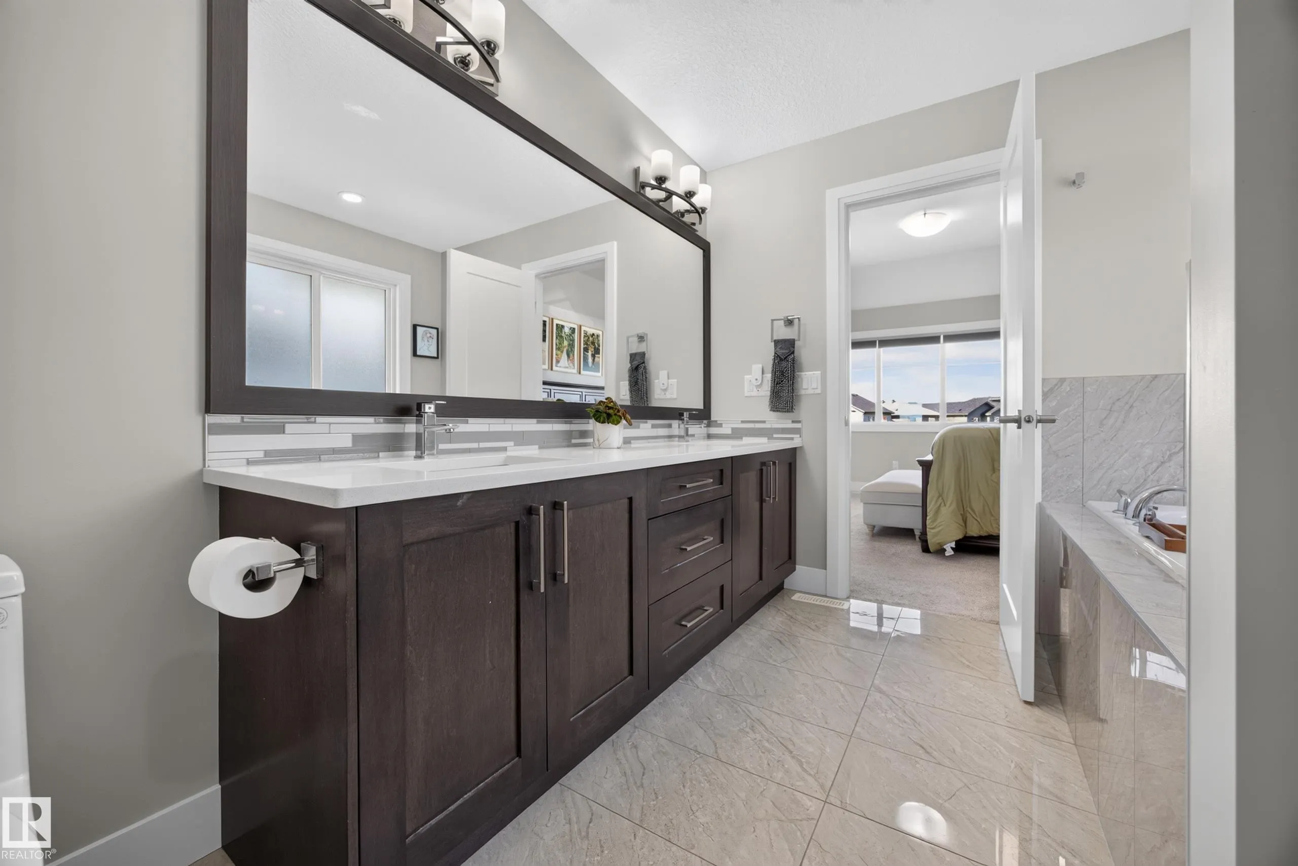 6347 CRAWFORD Link