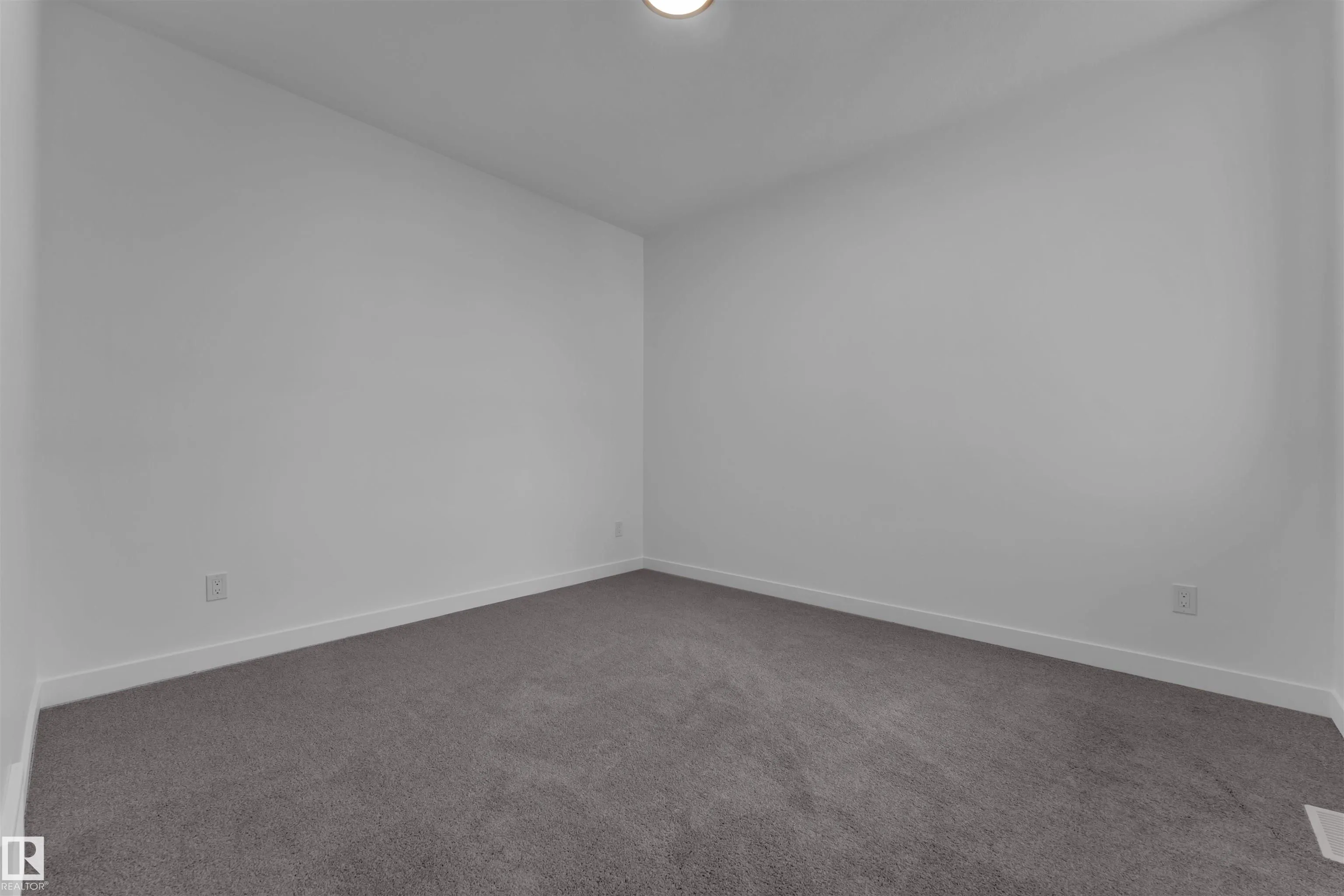 21 AXELWOOD Crescent