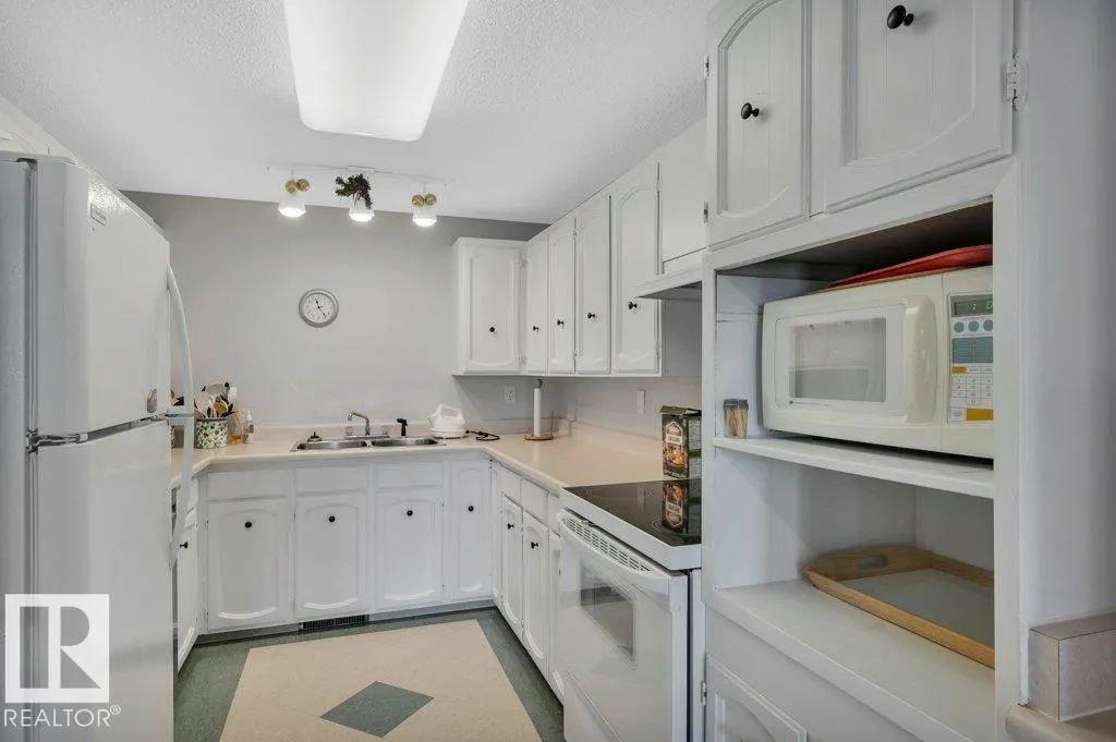 #13 65 Cranford Drive