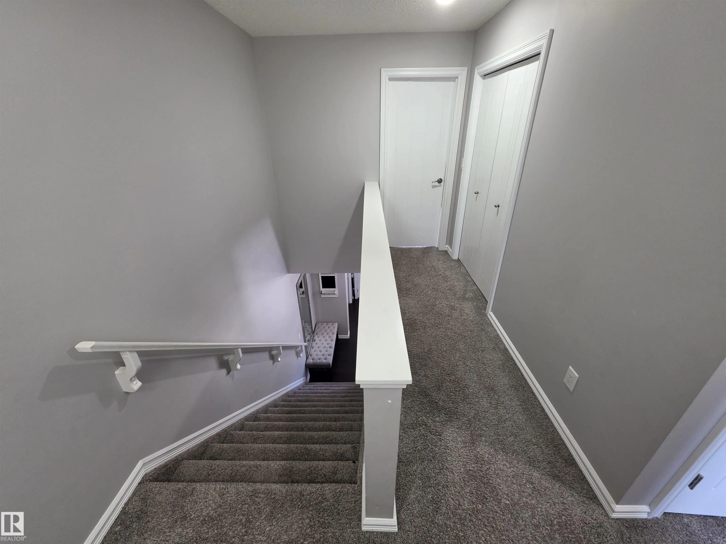 2508 20 Avenue