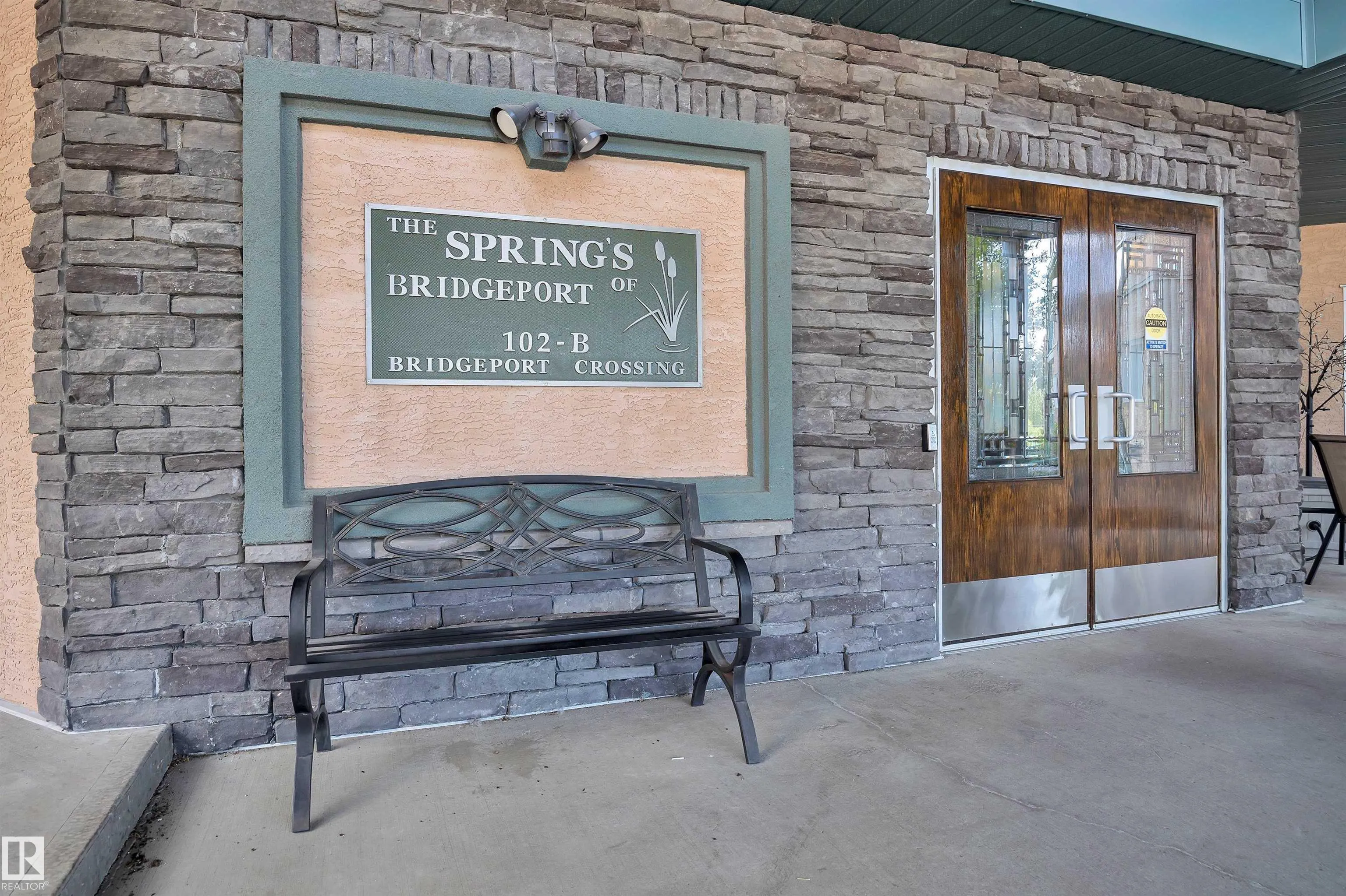 102B BRIDGEPORT Crossing