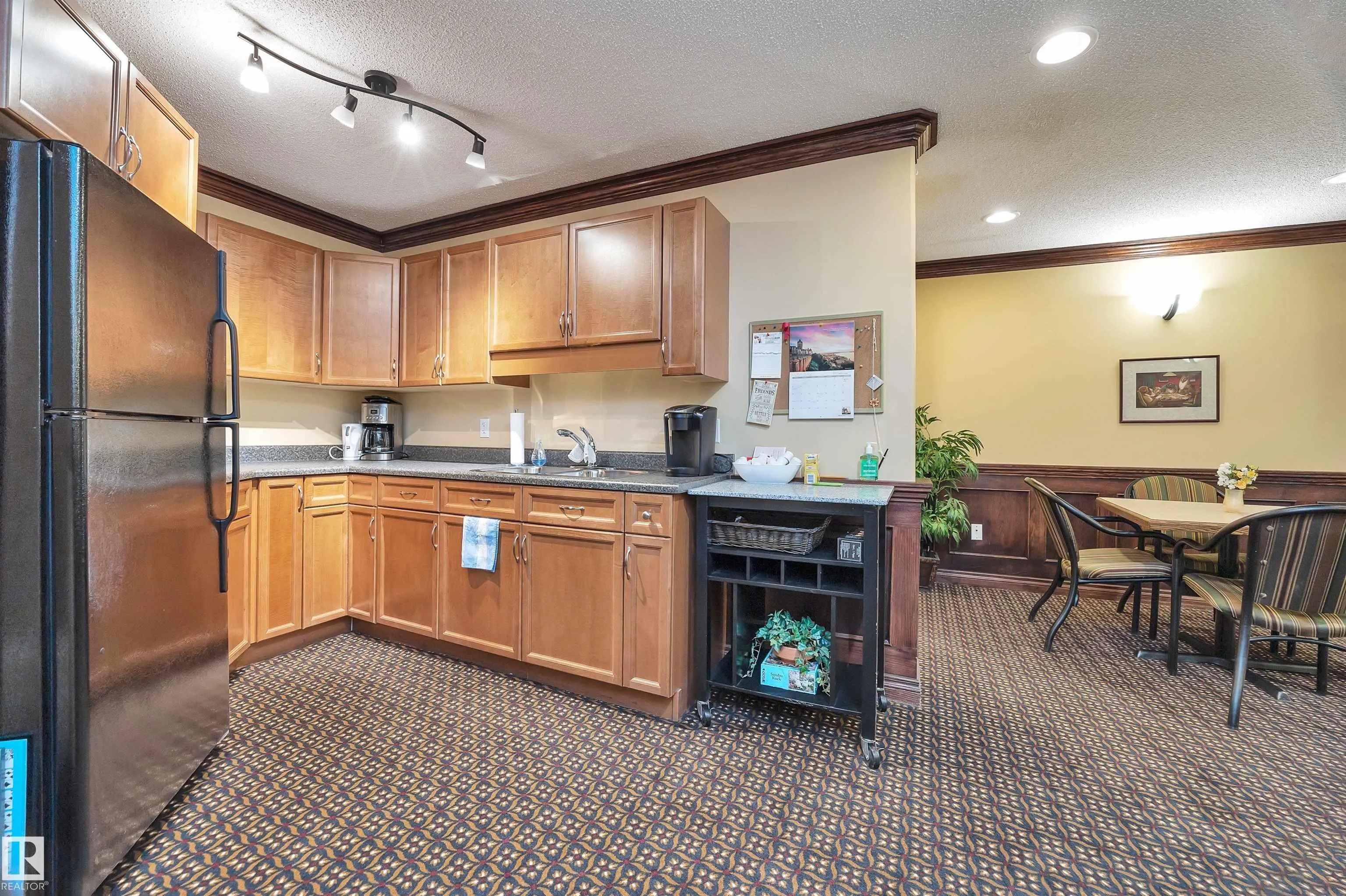 102B BRIDGEPORT Crossing