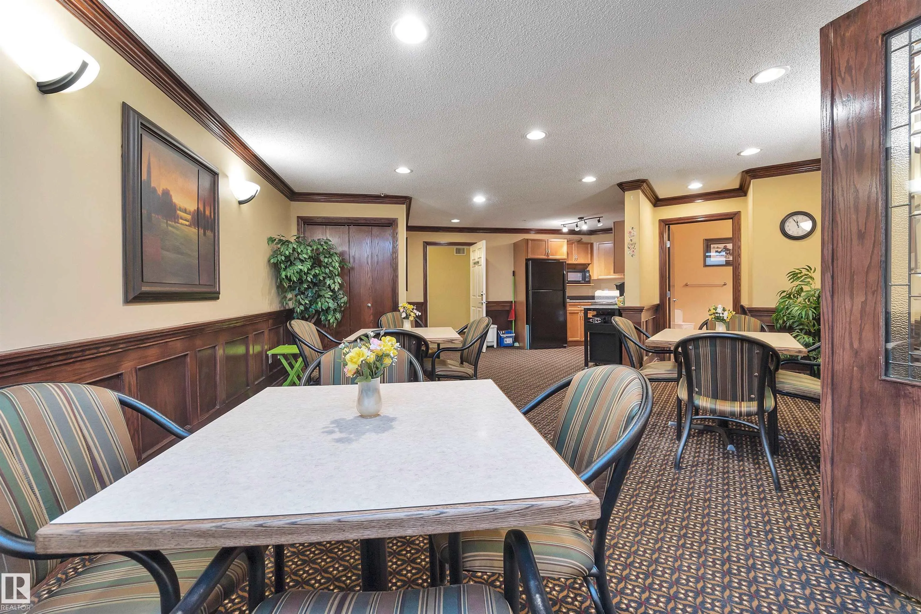 102B BRIDGEPORT Crossing