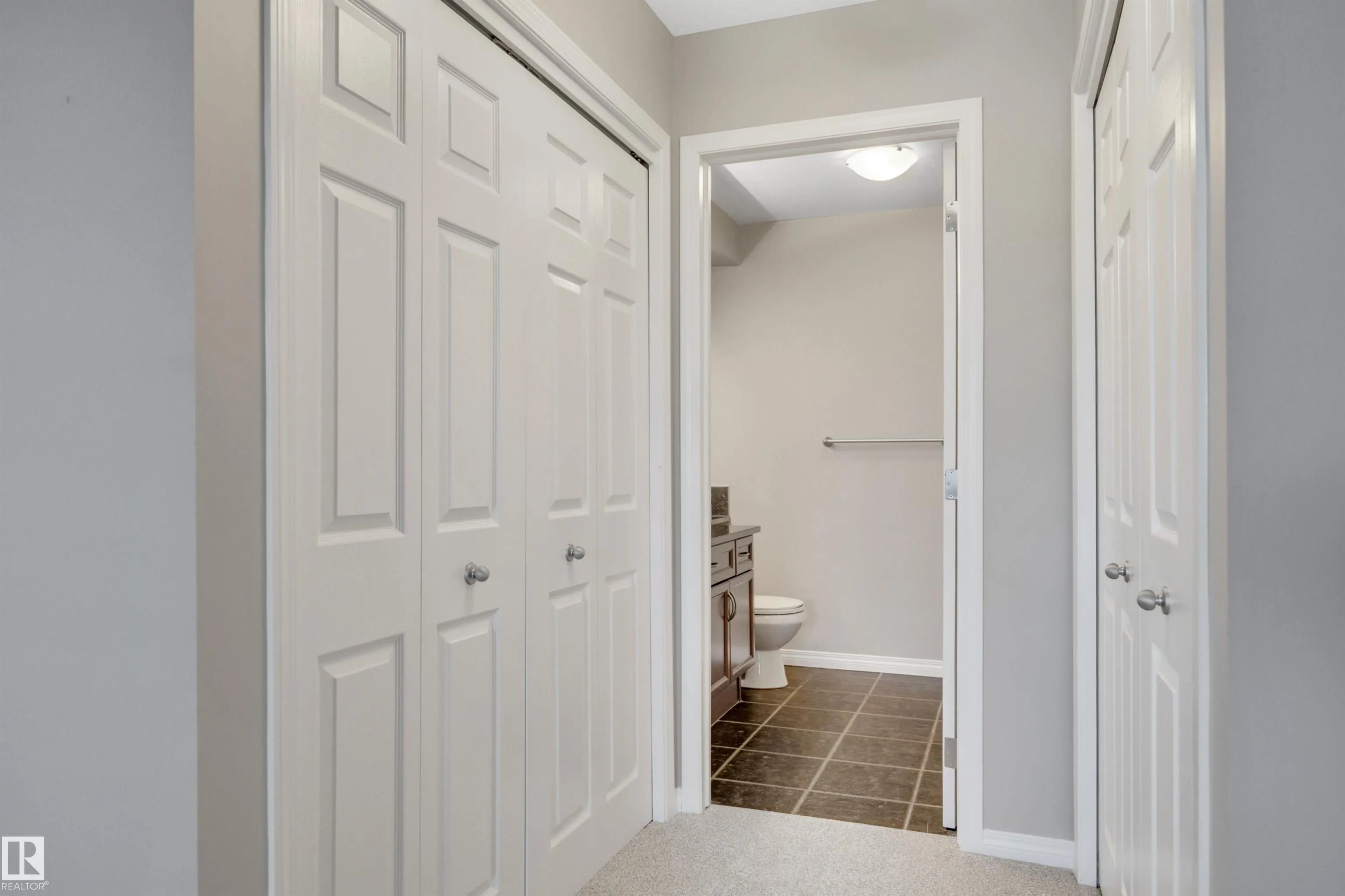 102B BRIDGEPORT Crossing