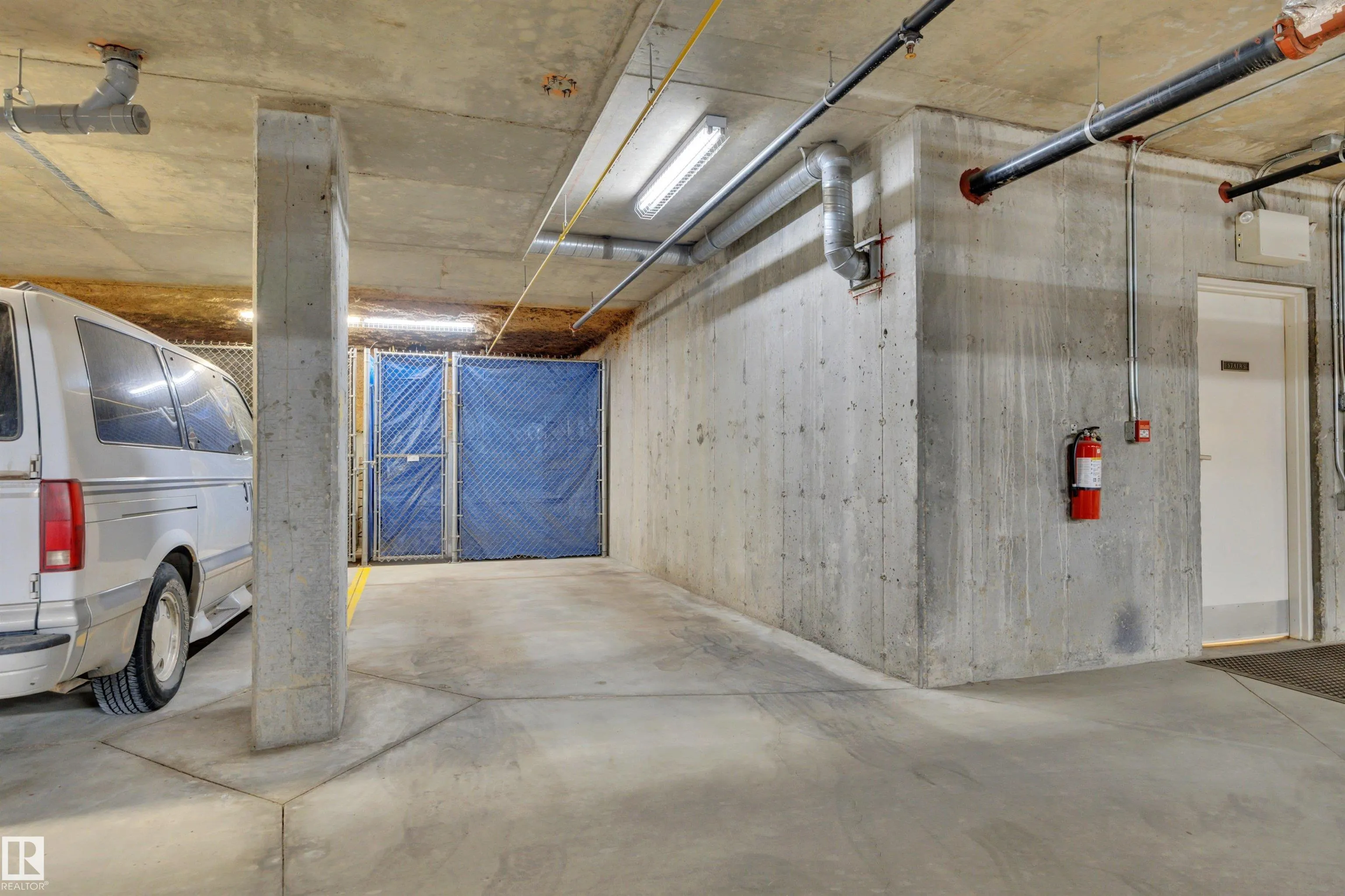 102B BRIDGEPORT Crossing