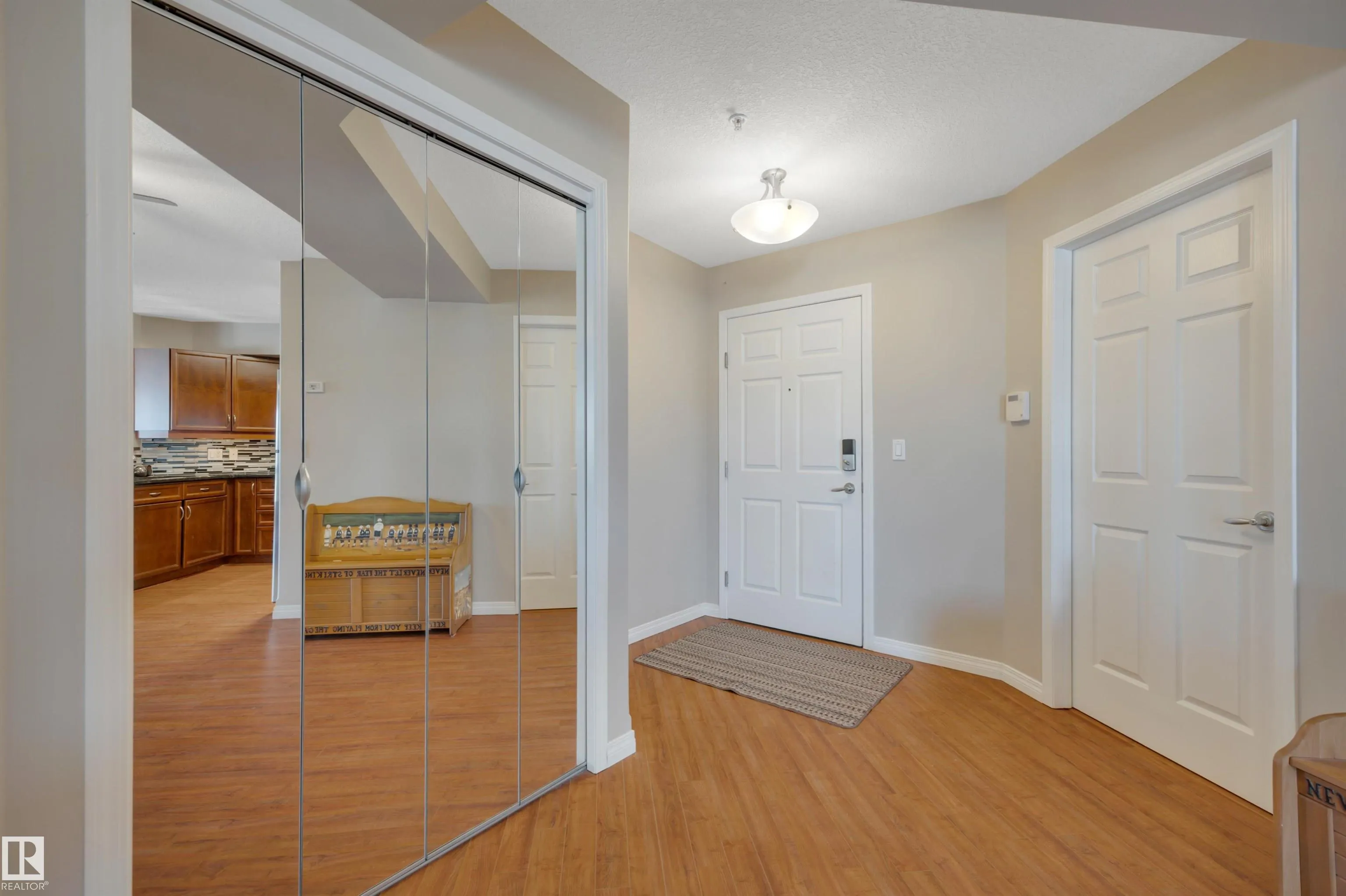 102B BRIDGEPORT Crossing