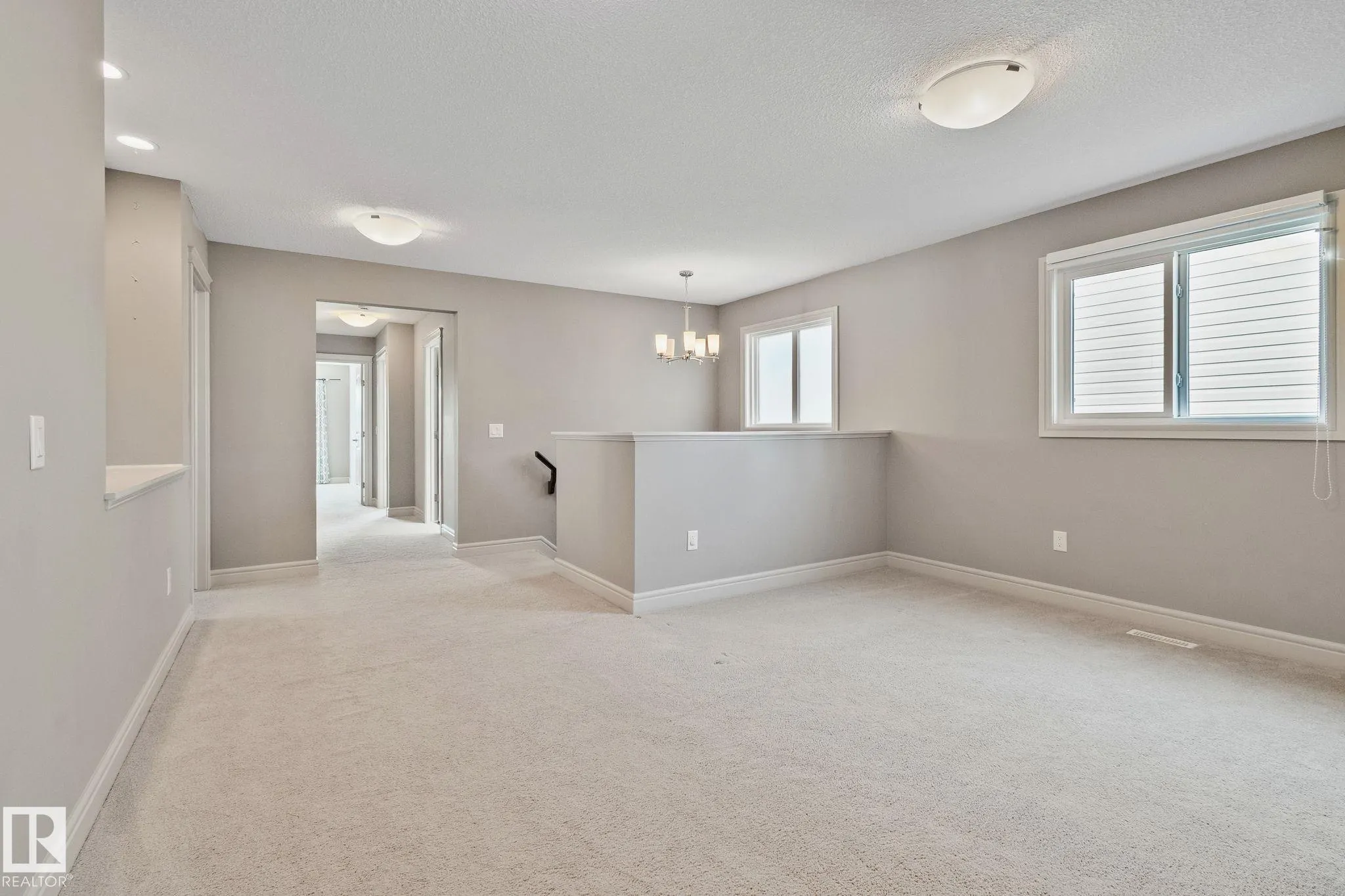 5422 ALLBRIGHT Square