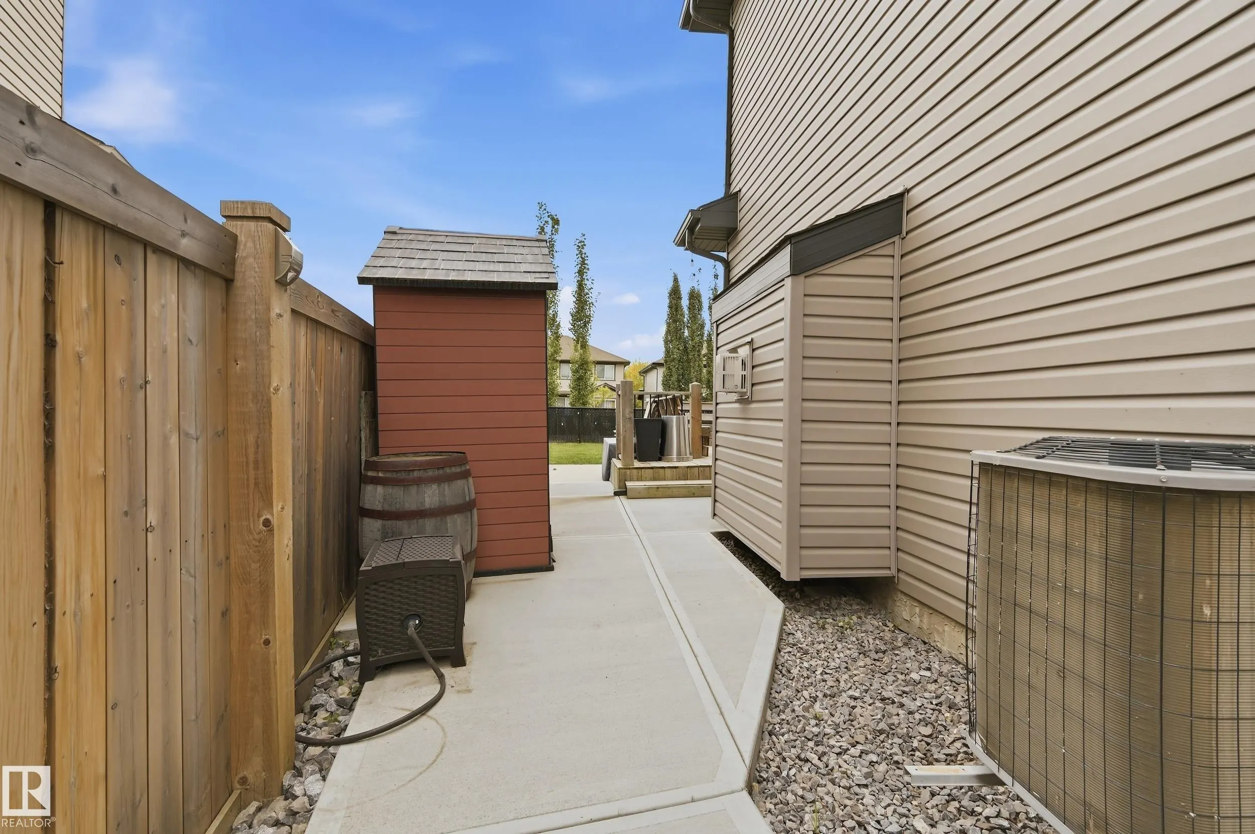 16511 136 Street