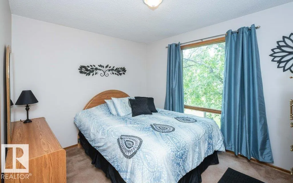 26530 Twp Rd 590