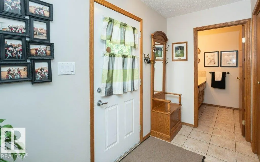 26530 Twp Rd 590