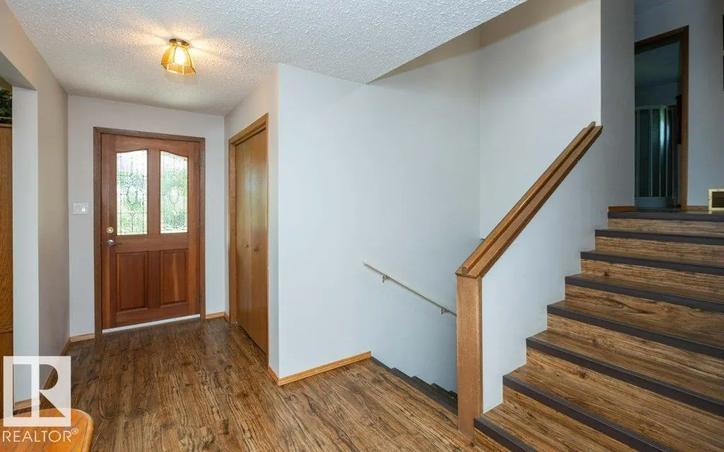 26530 Twp Rd 590