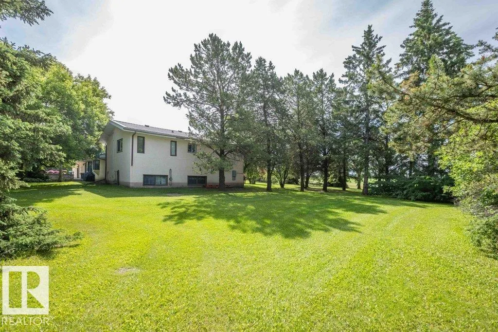 26530 Twp Rd 590