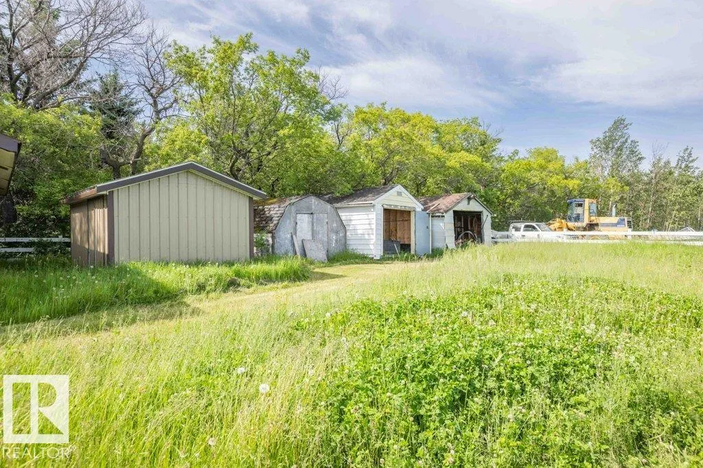 26530 Twp Rd 590