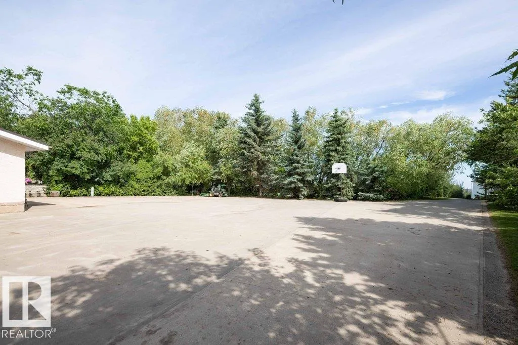 26530 Twp Rd 590