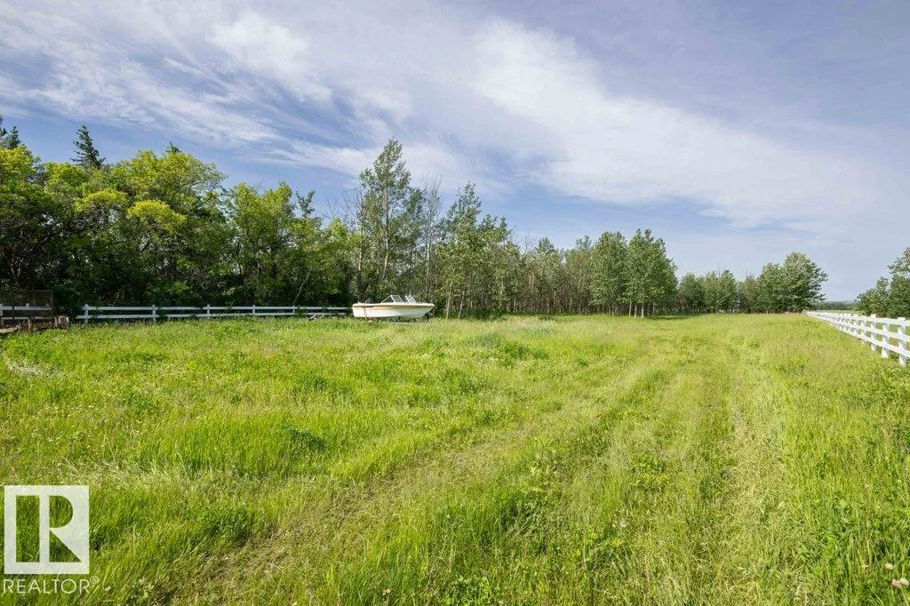 26530 Twp Rd 590