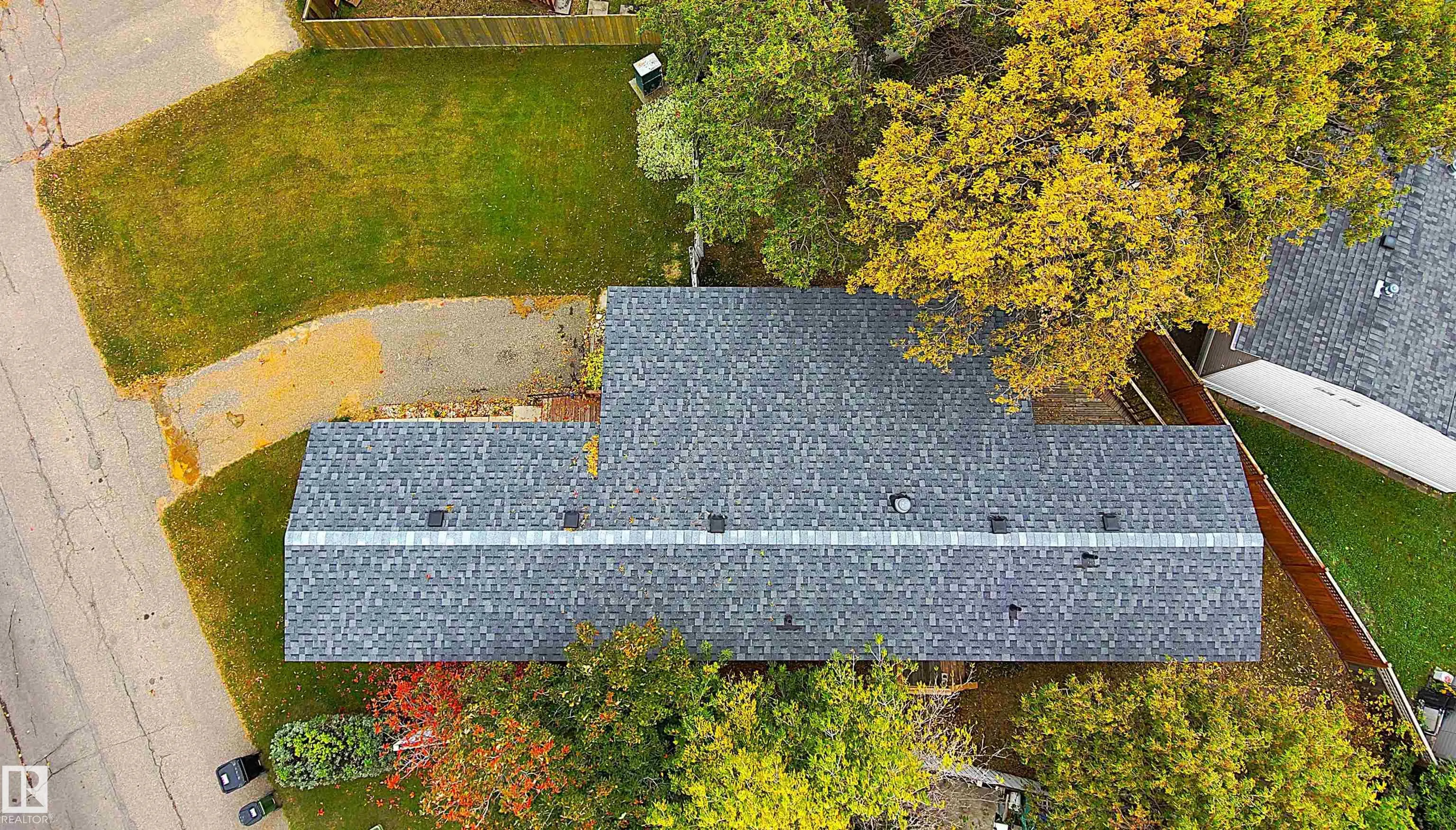 37 West View Boulevard