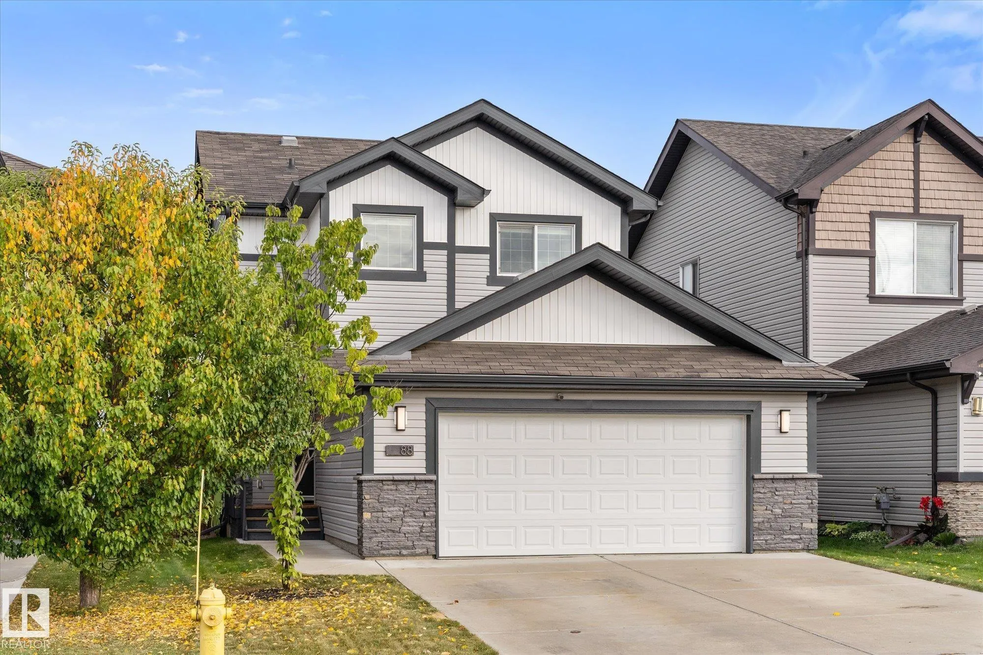 88 SPRUCE RIDGE Drive