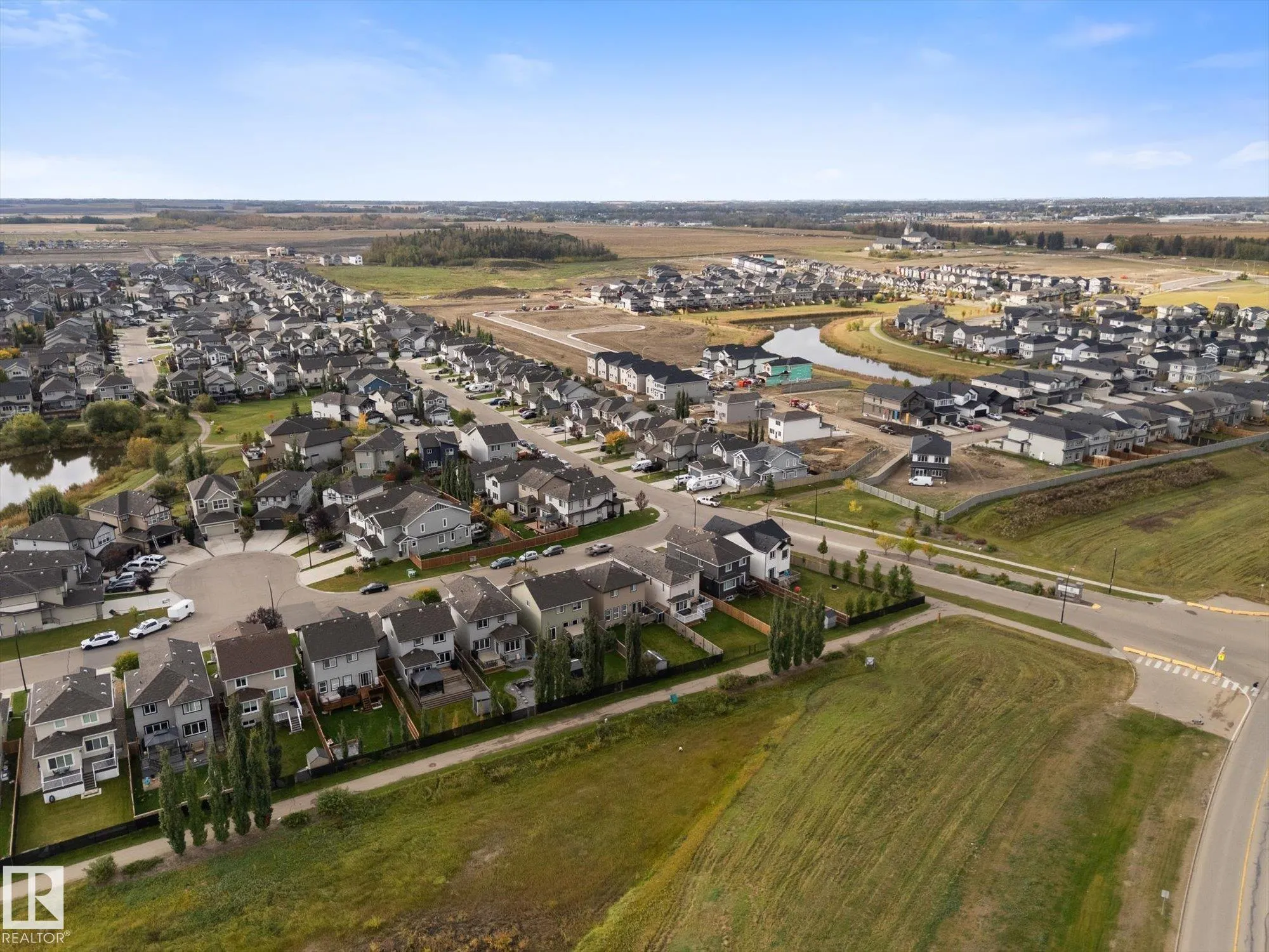 88 SPRUCE RIDGE Drive