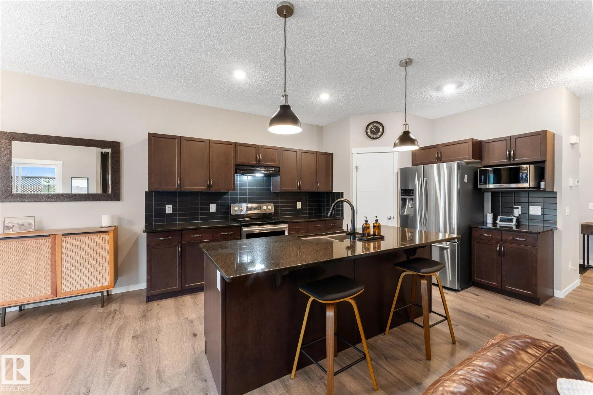 88 SPRUCE RIDGE Drive