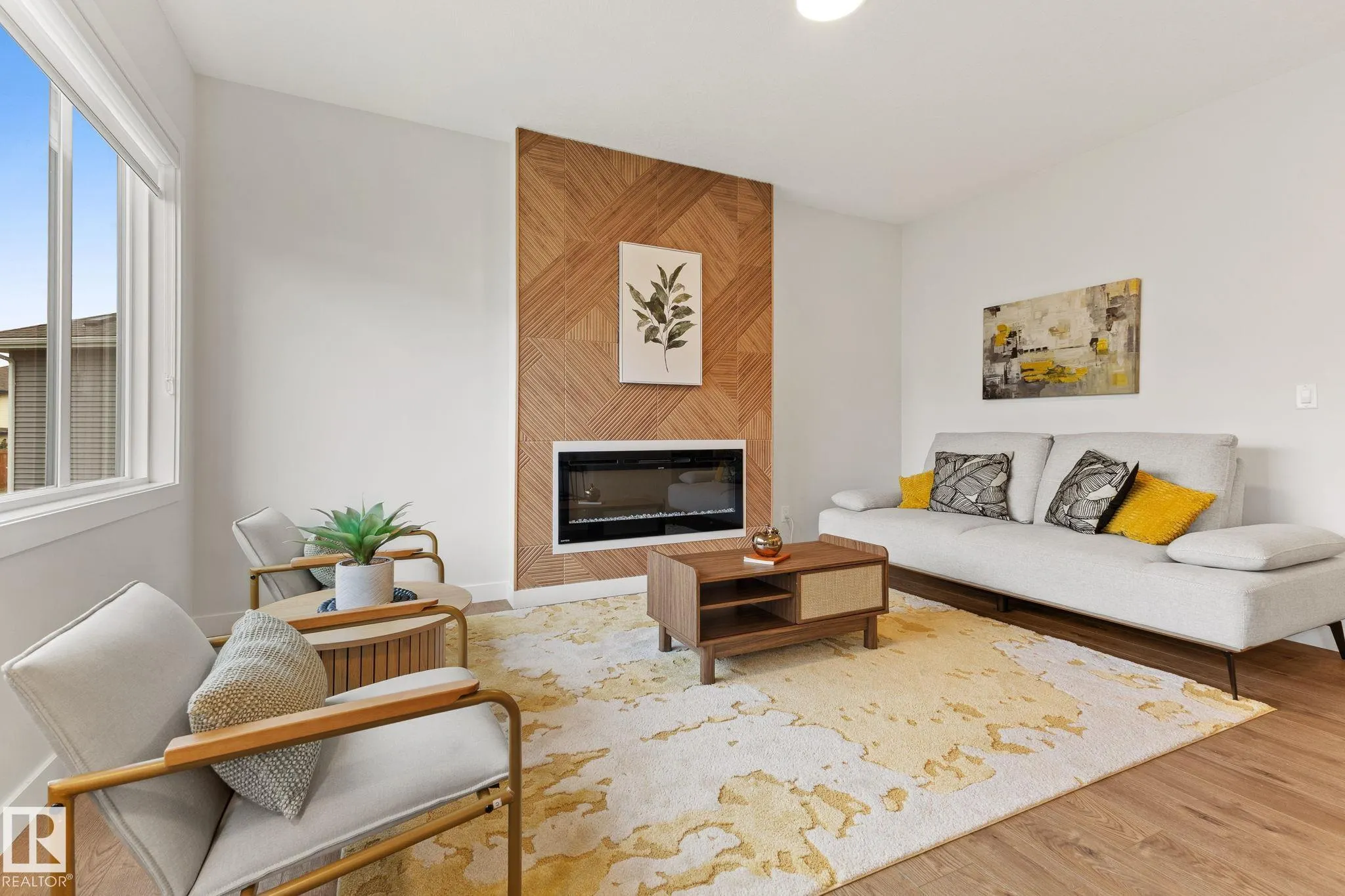 10 Sereno Lane