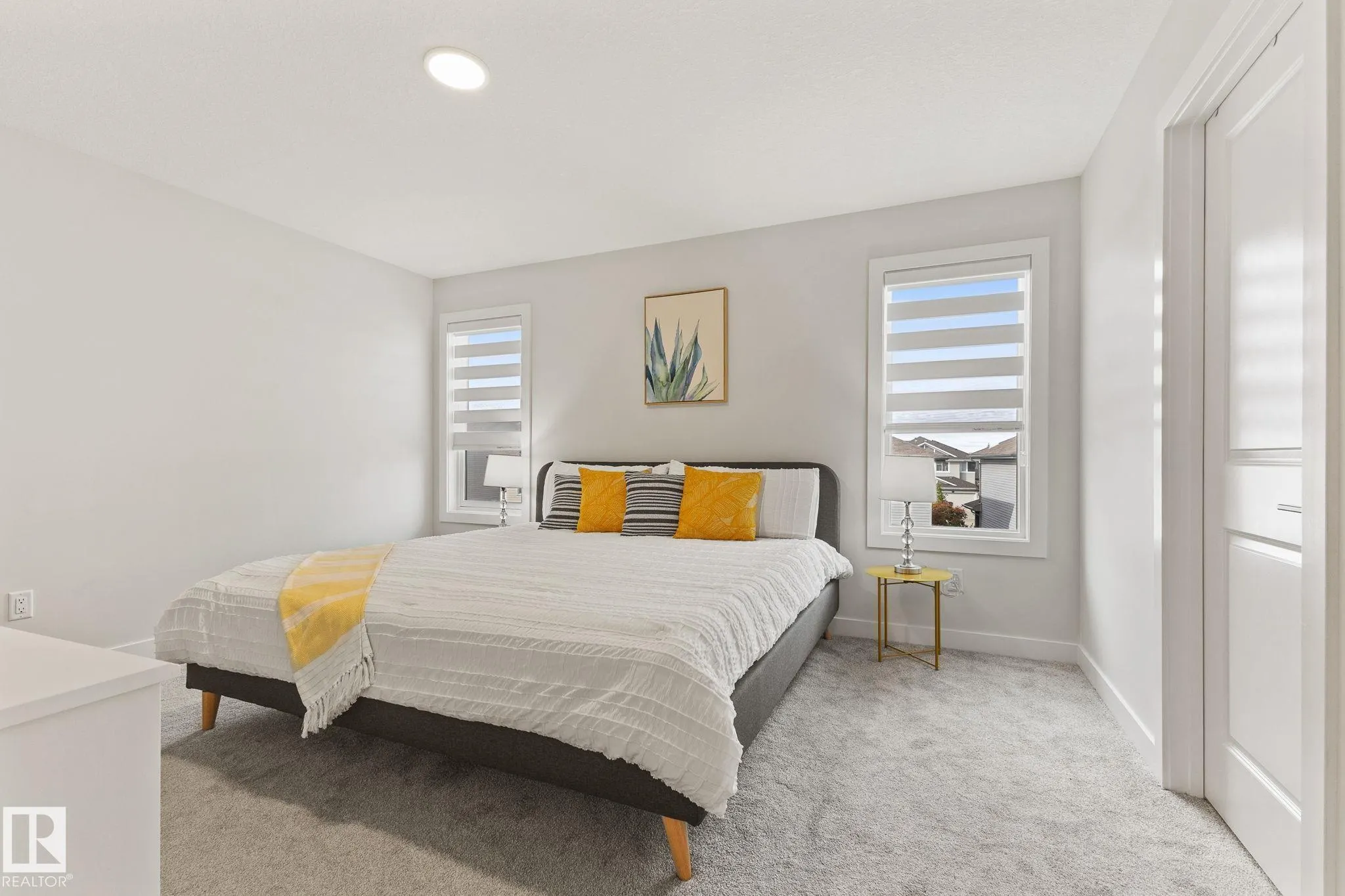 10 Sereno Lane