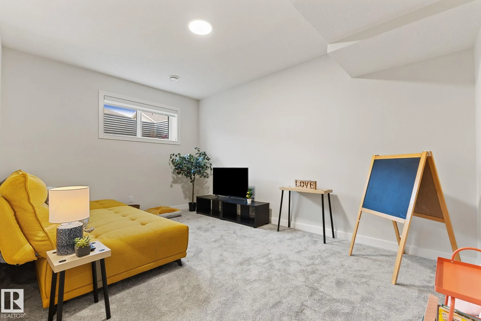 10 Sereno Lane