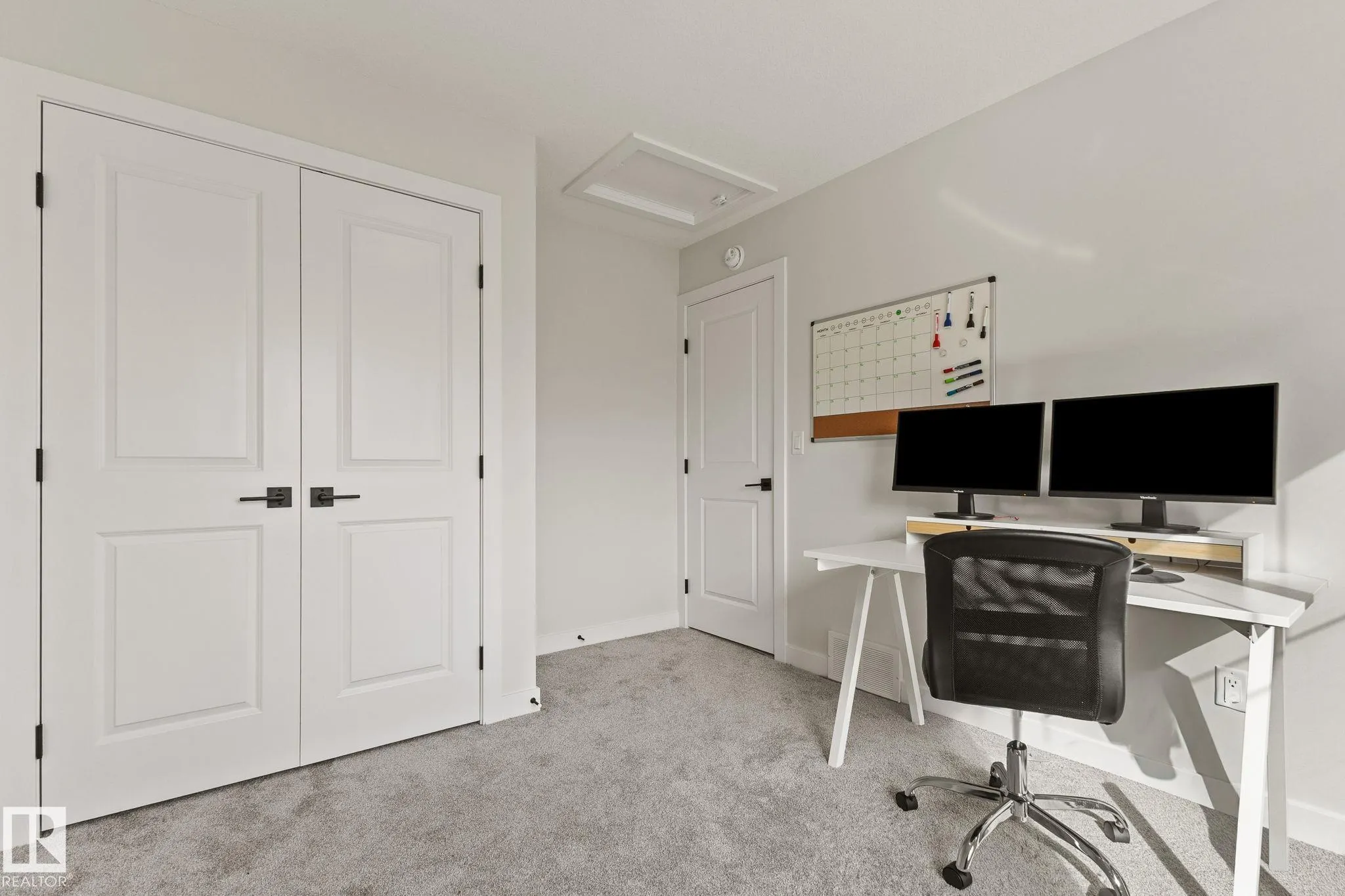 10 Sereno Lane