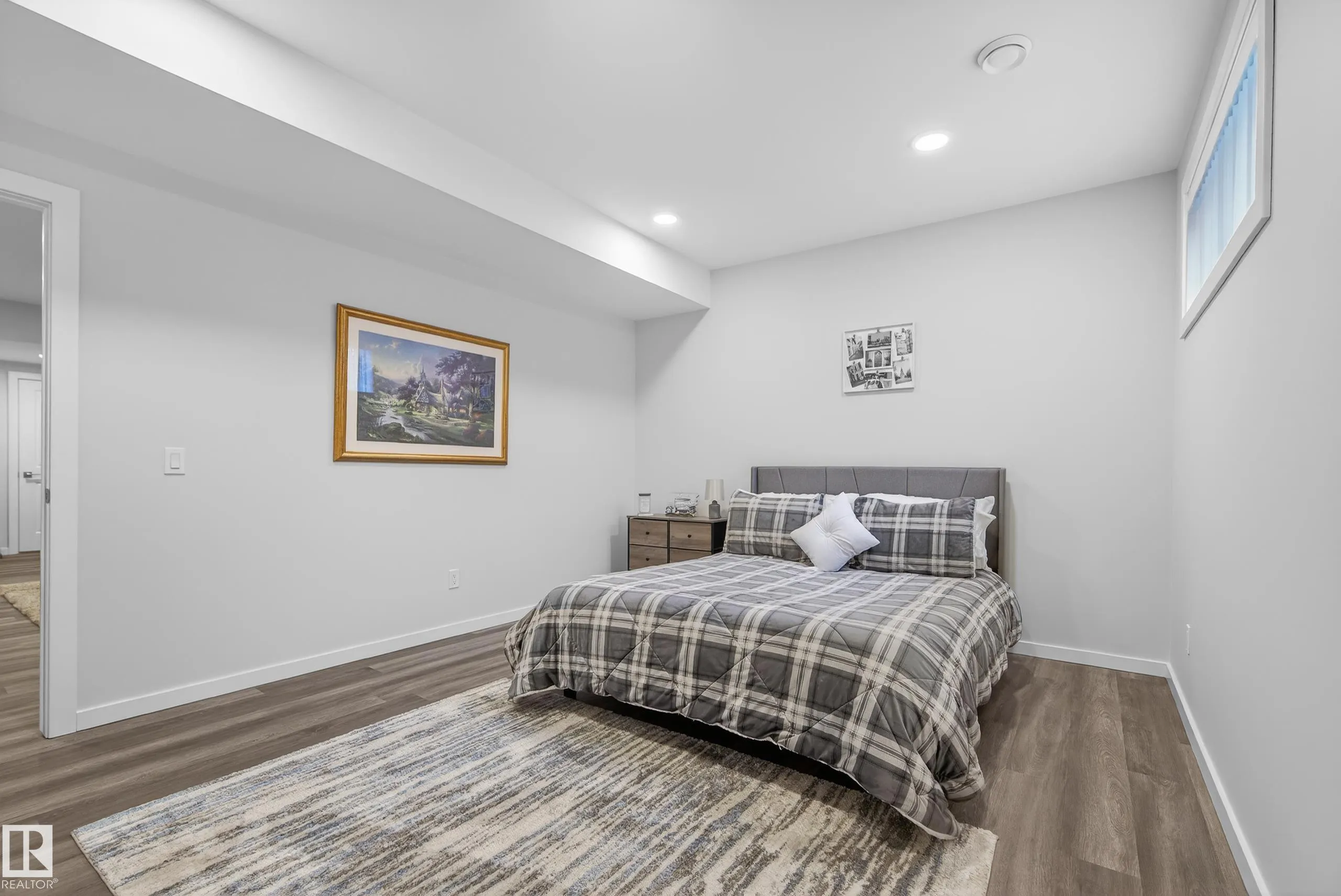167 CATRIA Point(e)