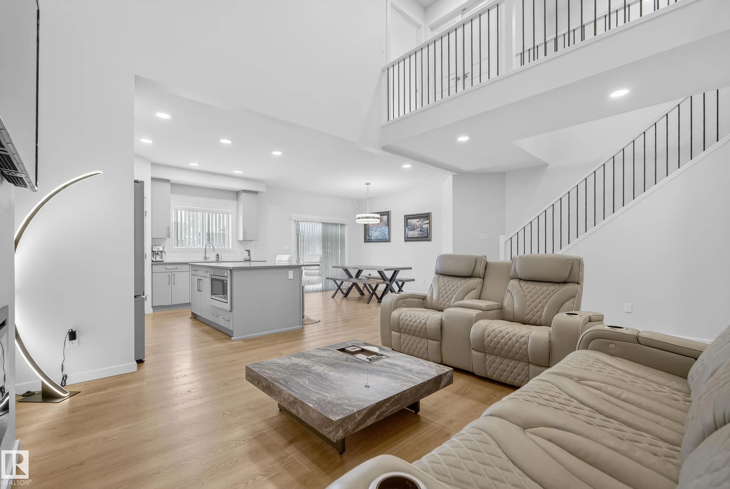 167 CATRIA Point(e)