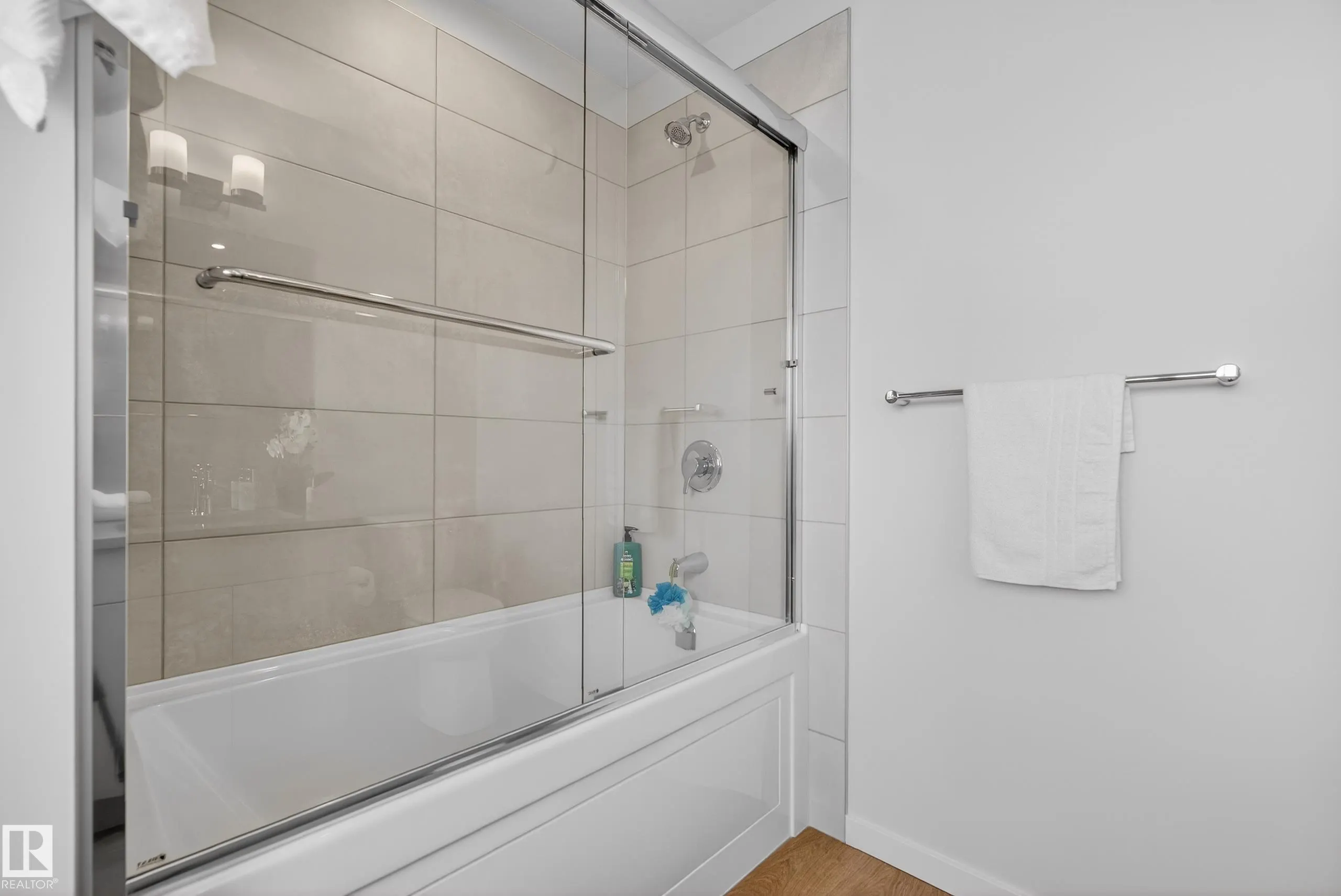 167 CATRIA Point(e)