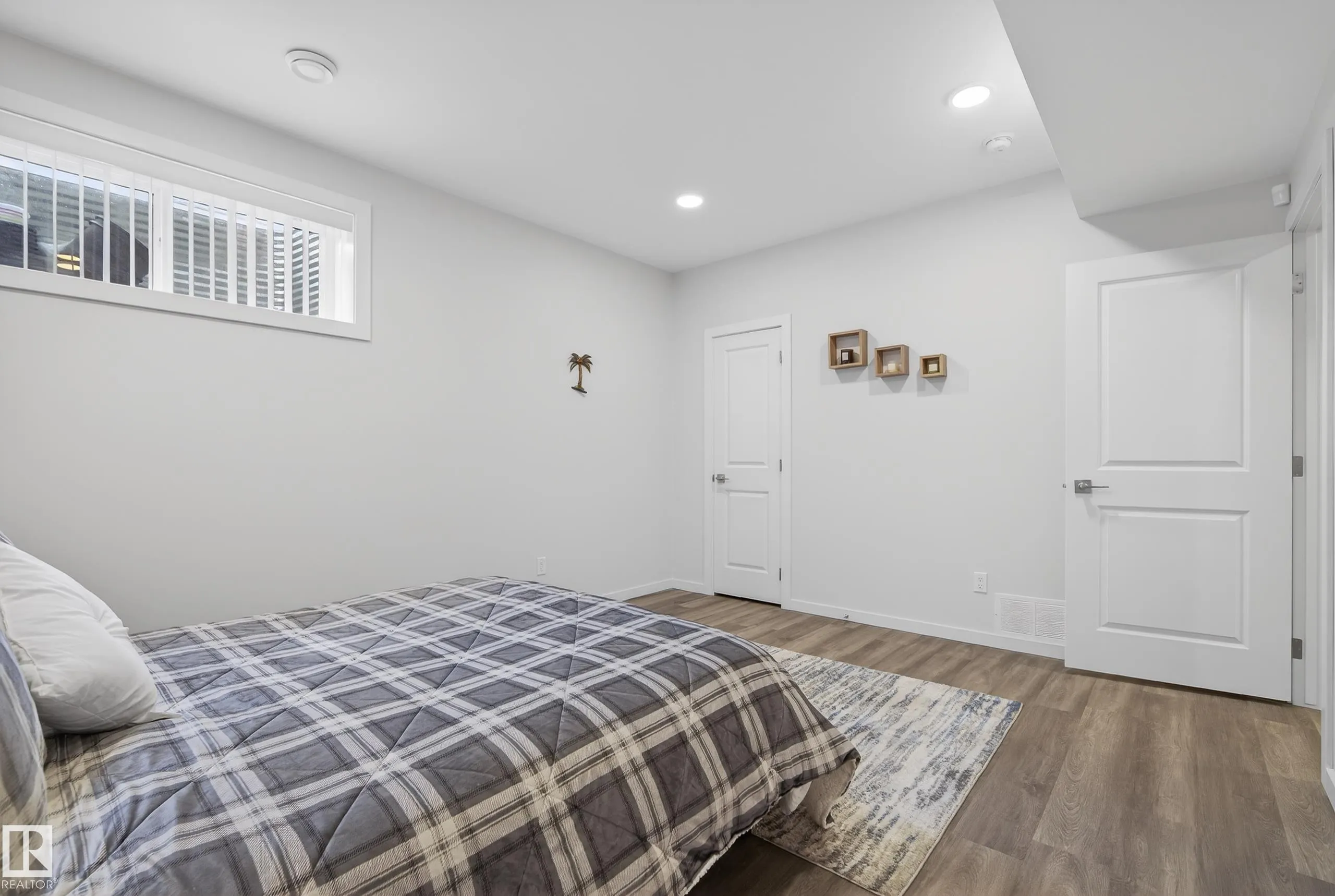167 CATRIA Point(e)