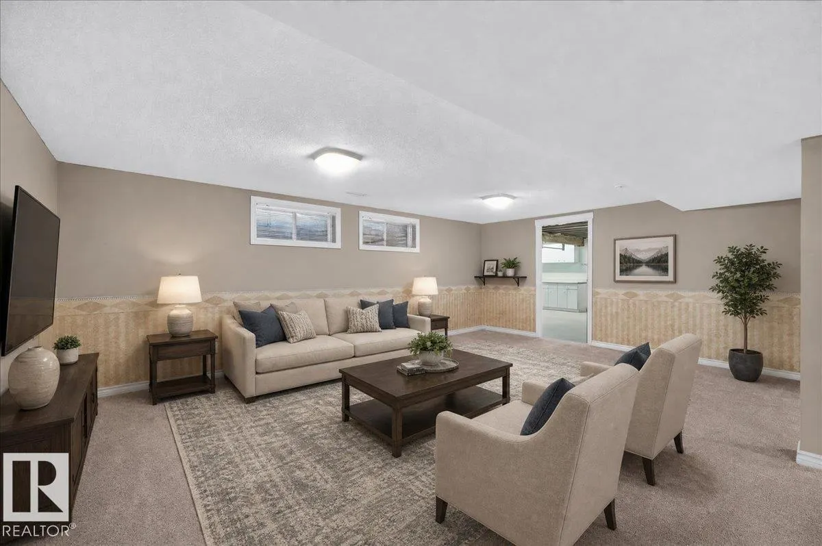 8 WAHSTAO Crescent
