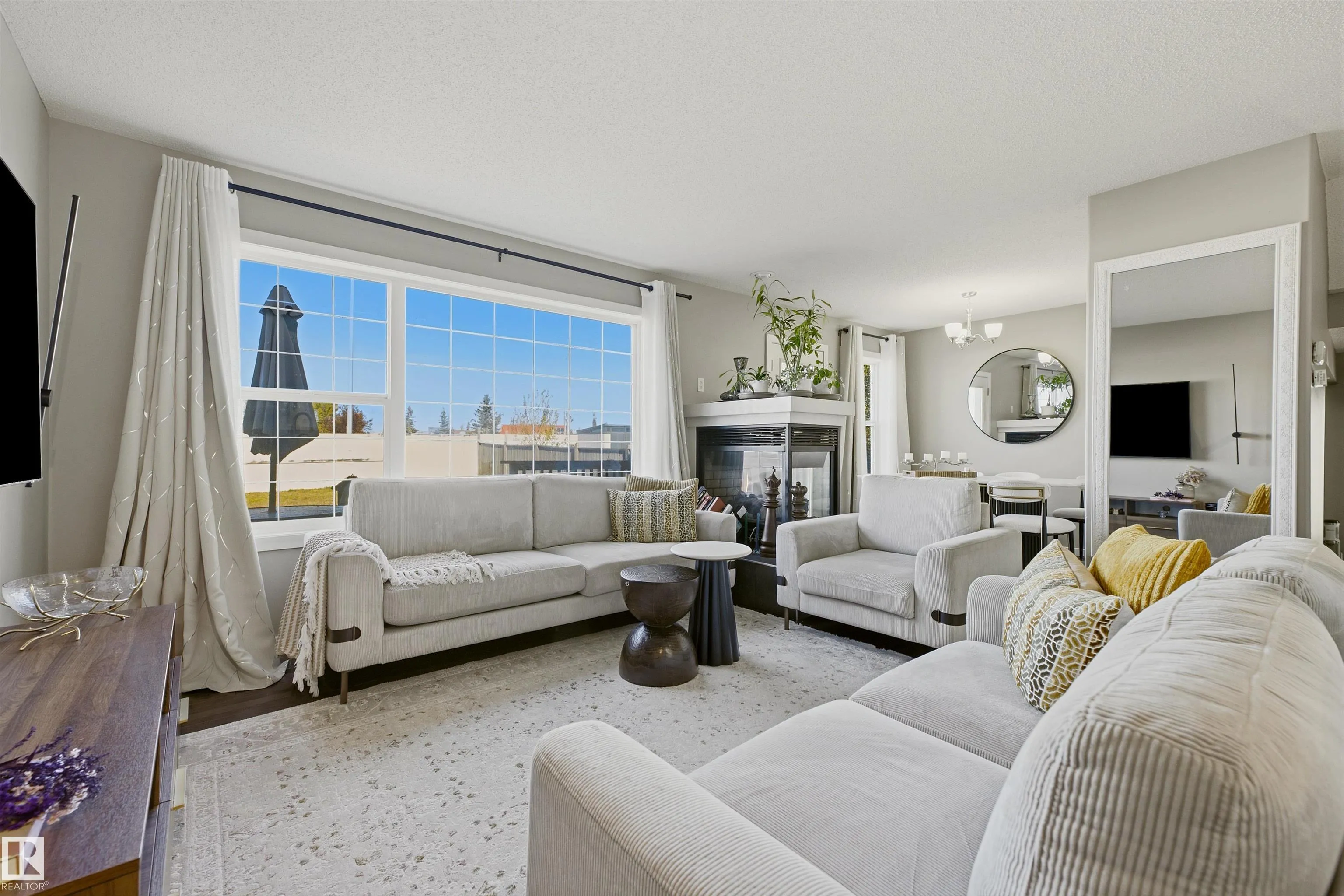 3151 TRELLE Loop