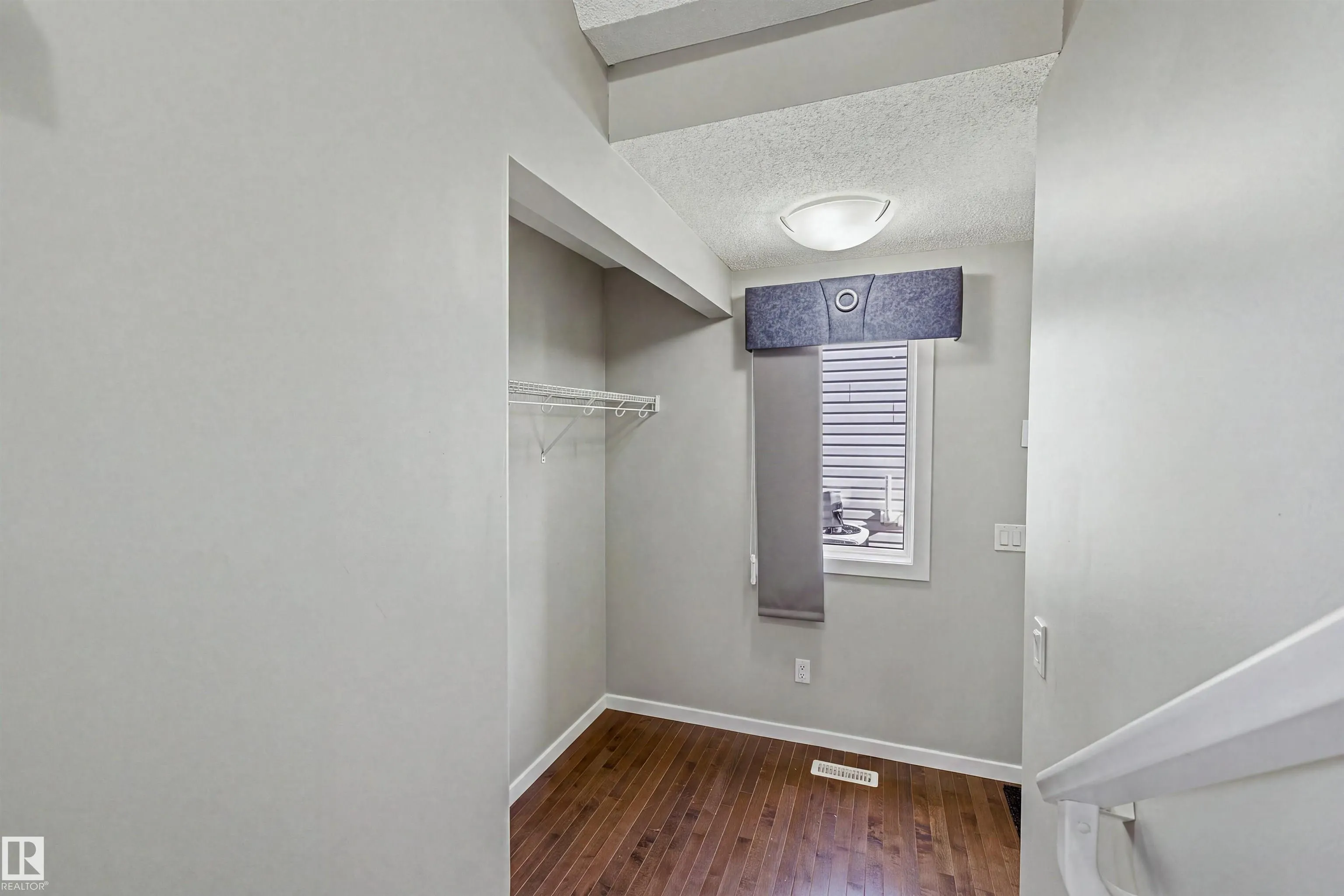 3151 TRELLE Loop