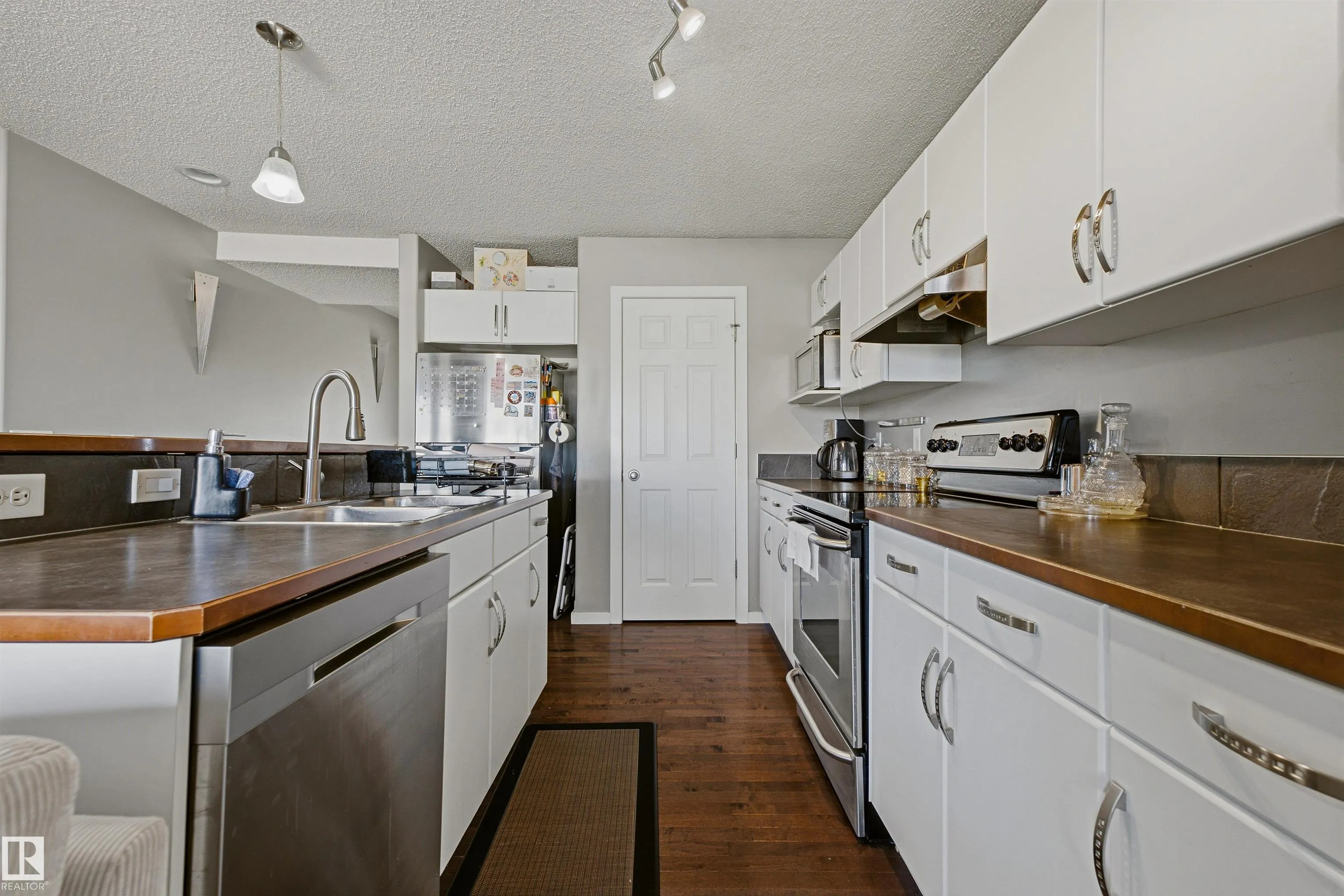 3151 TRELLE Loop