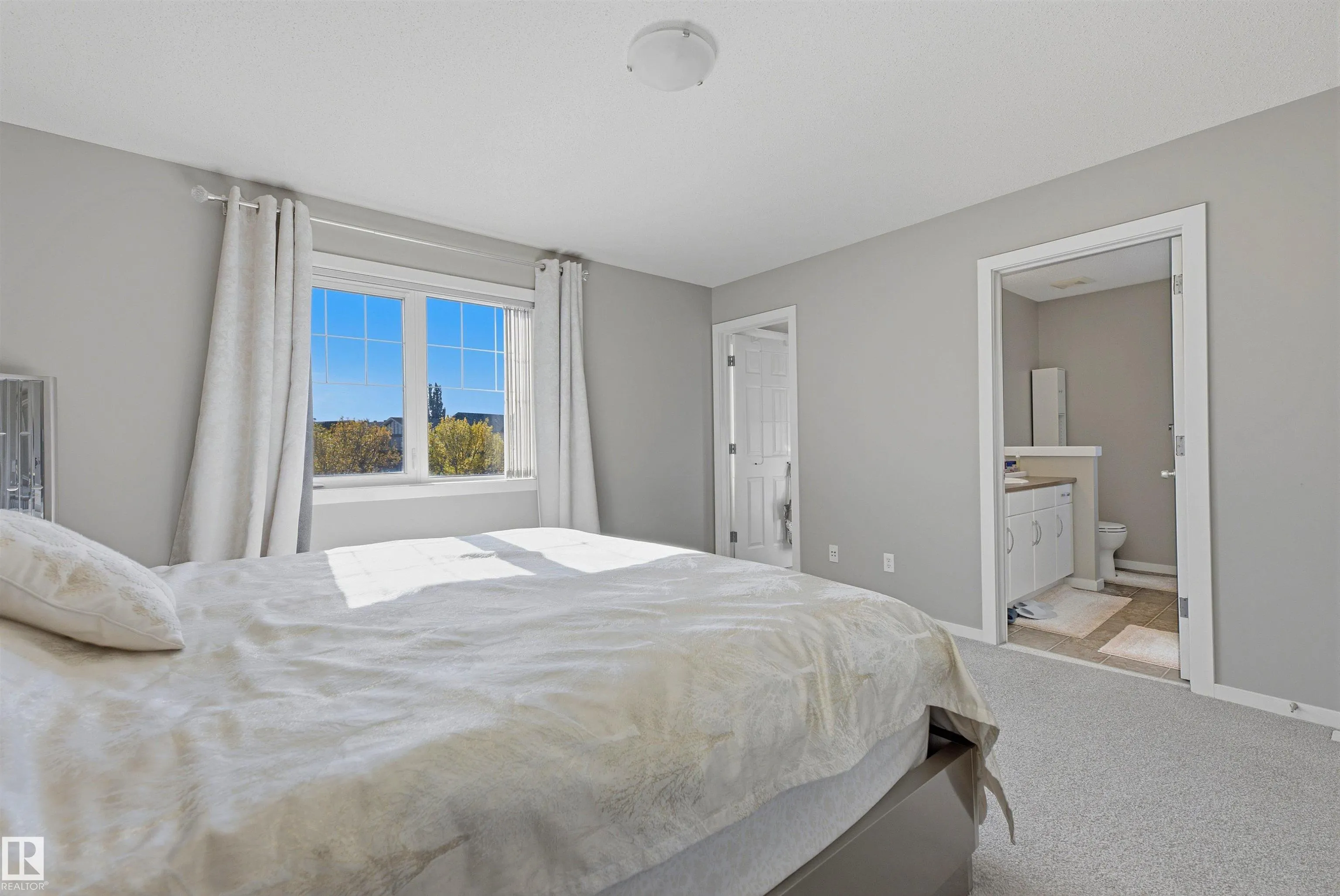 3151 TRELLE Loop