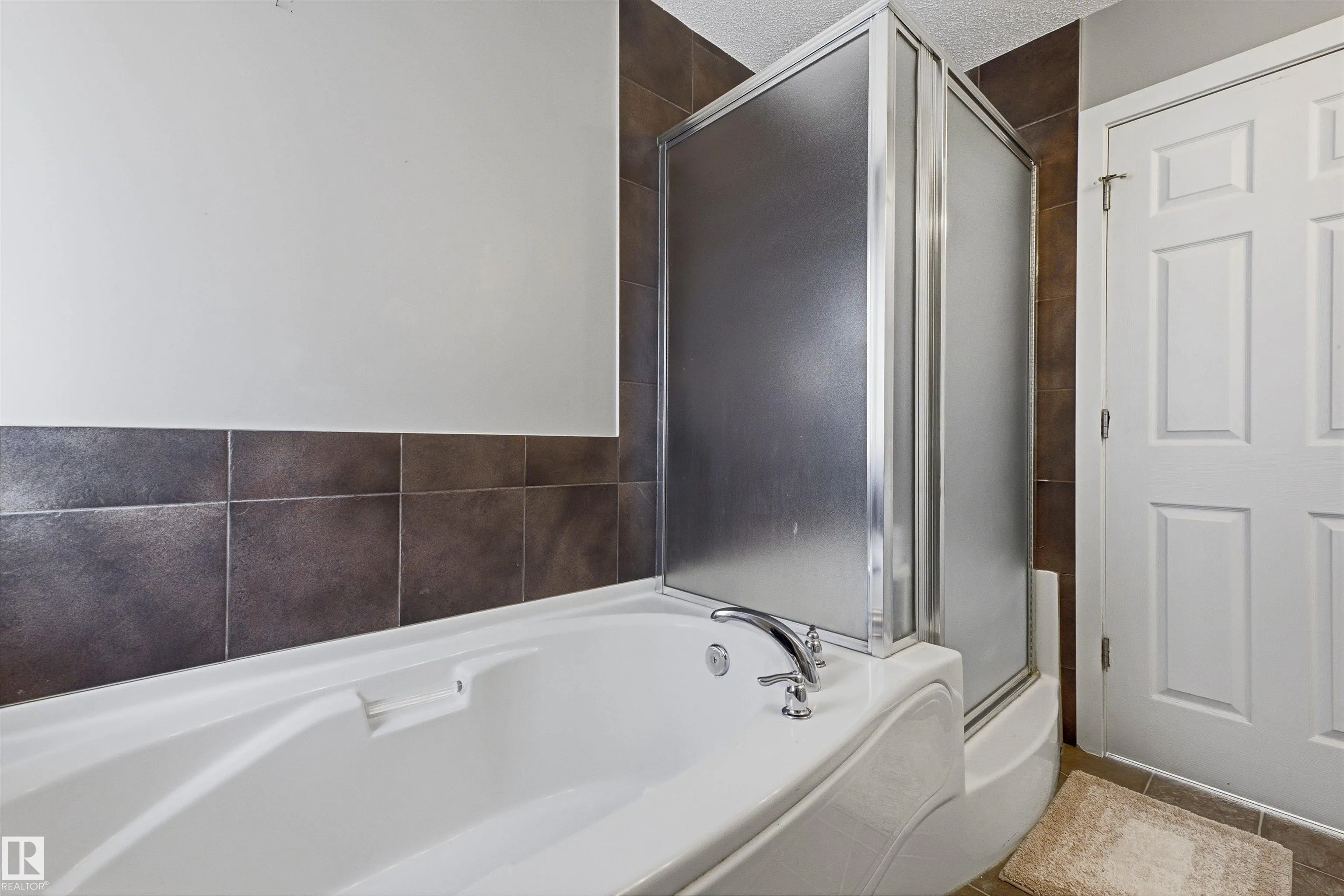 3151 TRELLE Loop