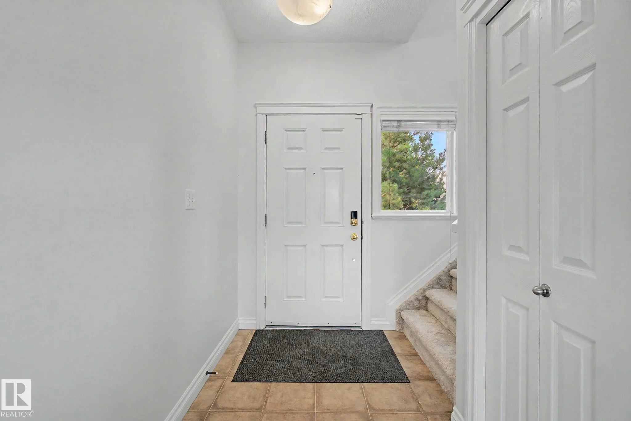 66 VANESSA Avenue